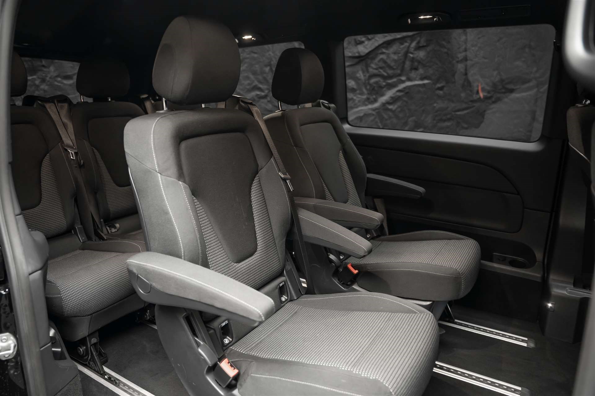 MERCEDES-BENZ V 300 d extralang 4Matic 9G-Tronic *Facelift*7-Sitzer*Fahrassist*E-Türen*-image-11