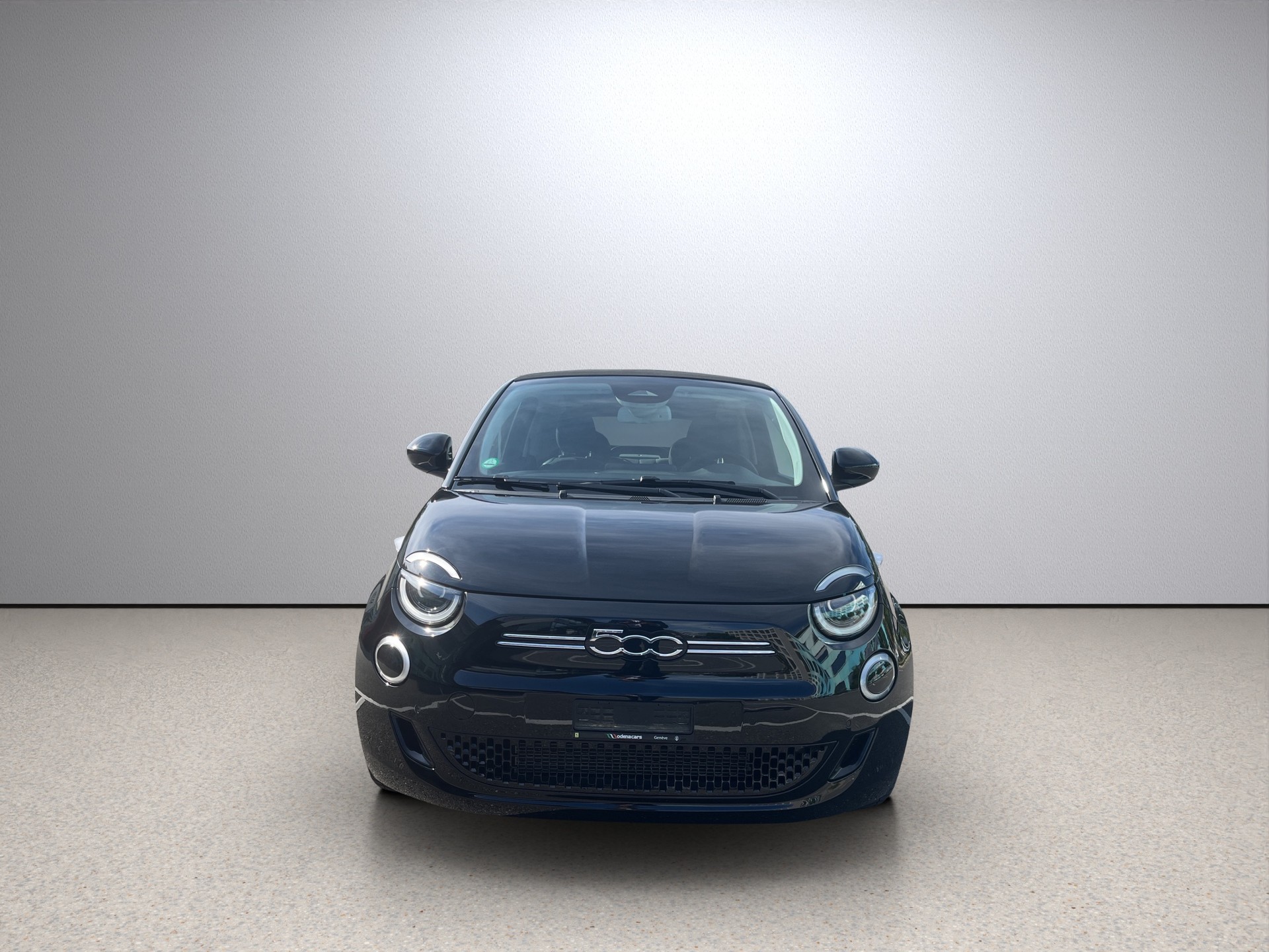 FIAT 500 electric 87 kW La Prima-showroom-element-1