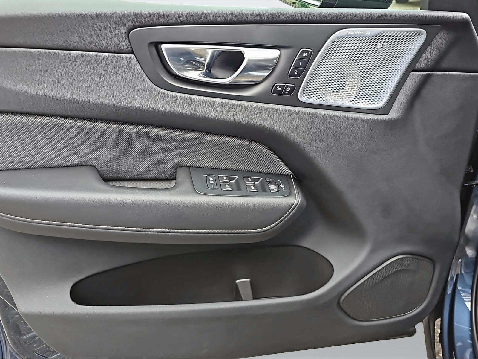 Image VOLVO XC60 XC60 2.0 T8 TE XCENTRIC eAWD