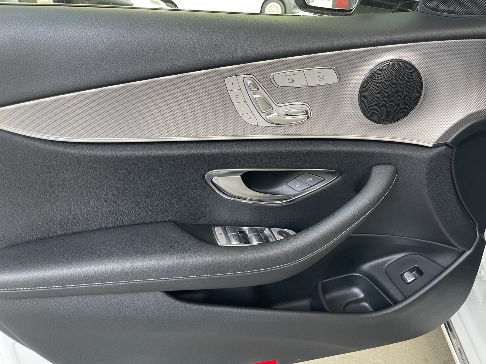 Image MERCEDES-BENZ E-200 E 200 Avantgarde 4 Matic 9G-Tronic