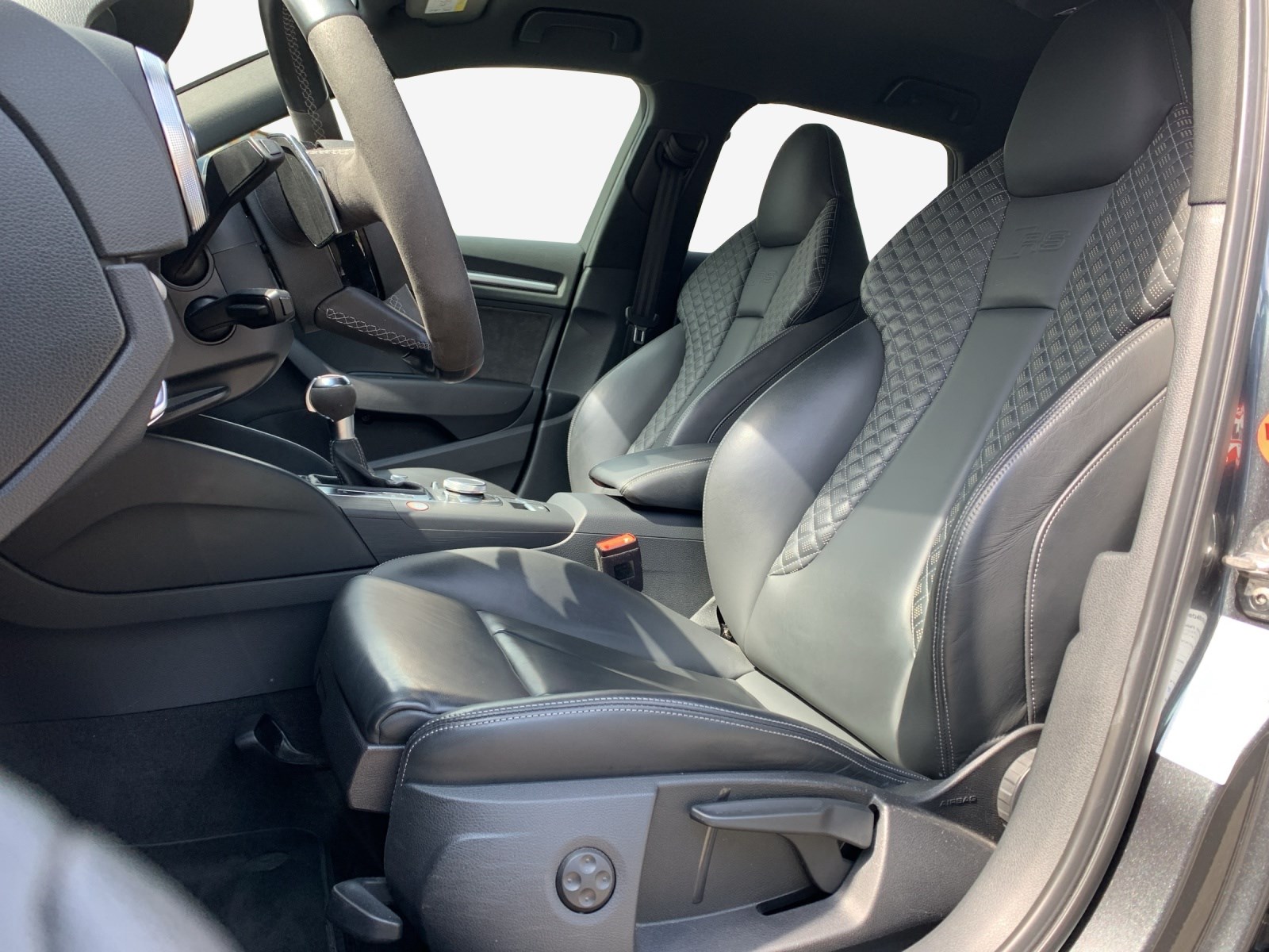 AUDI RS3 Sportback 2.5 TSI quattro-image-7