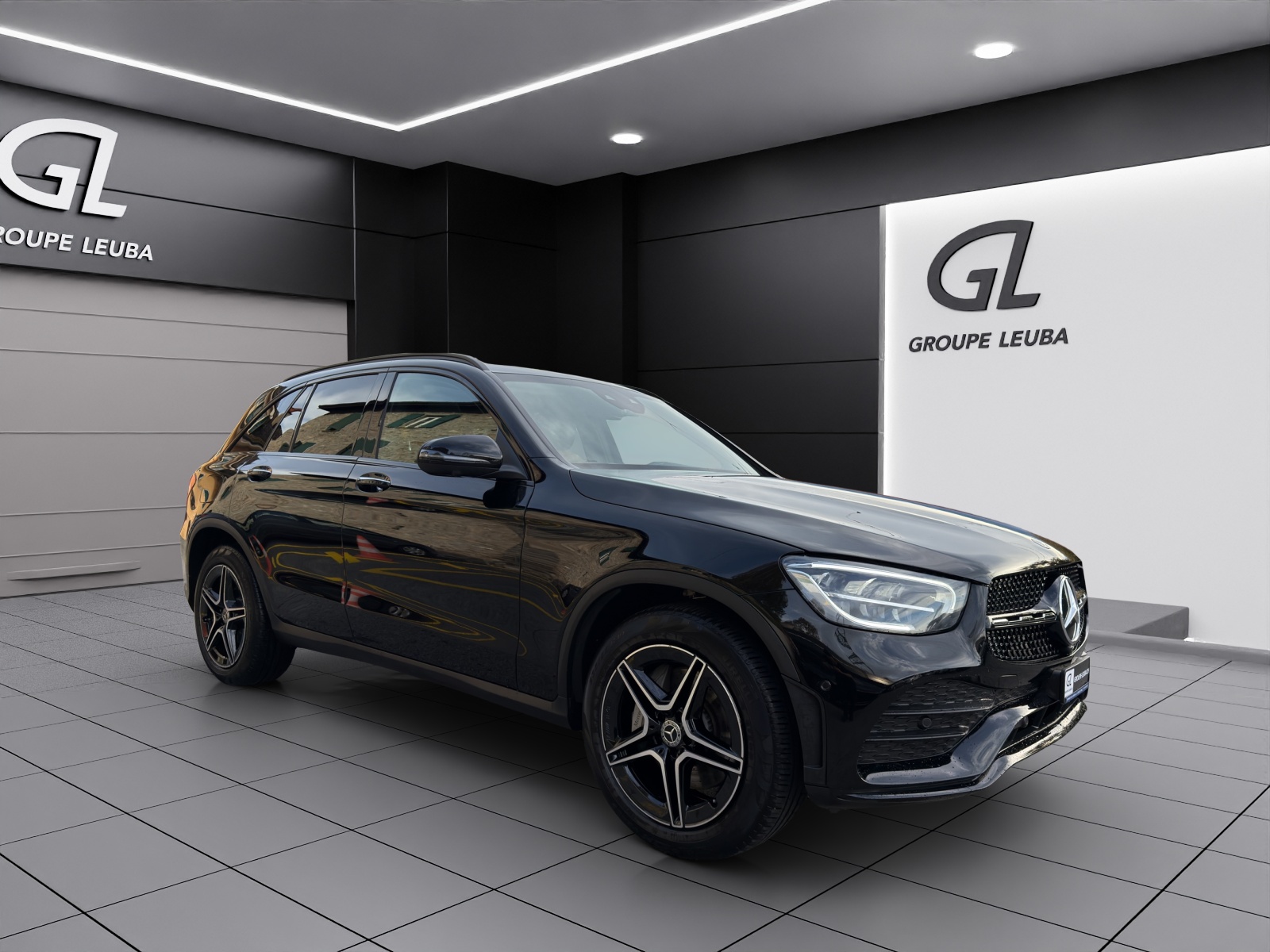 Photo MERCEDES-BENZ GLC-200 GLC 200 AMG Line Plus 4Matic 9G-Tronic