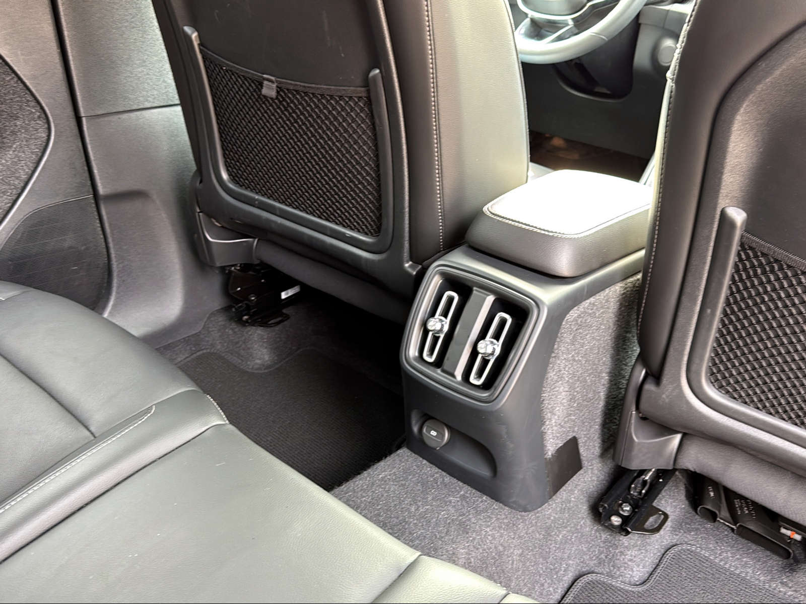 Image VOLVO XC40 XC40 P8 Twin Pro AWD