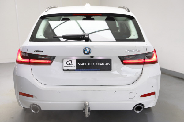 Image BMW 330 330e xDrive Steptronic