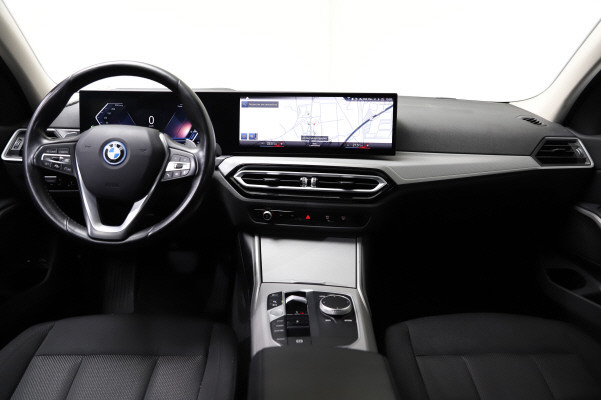 Image BMW 330 330e xDrive Steptronic