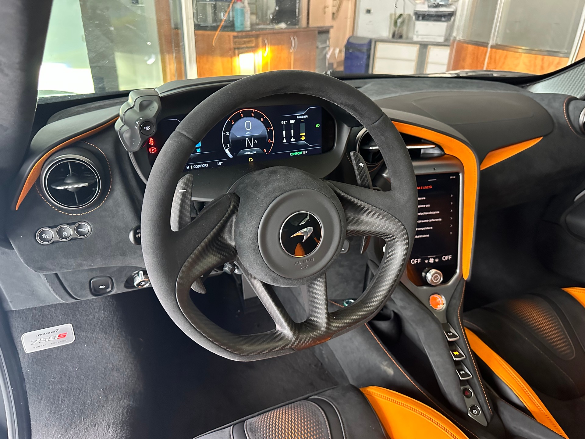 McLAREN 750S Performance-image-7