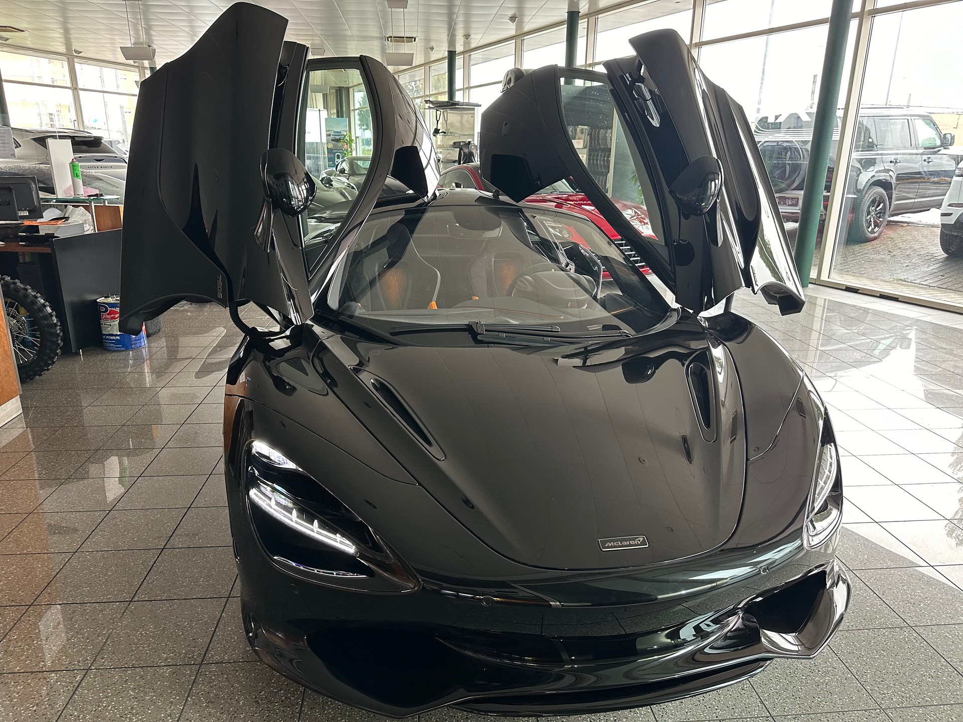 McLAREN 750S Performance-image-5