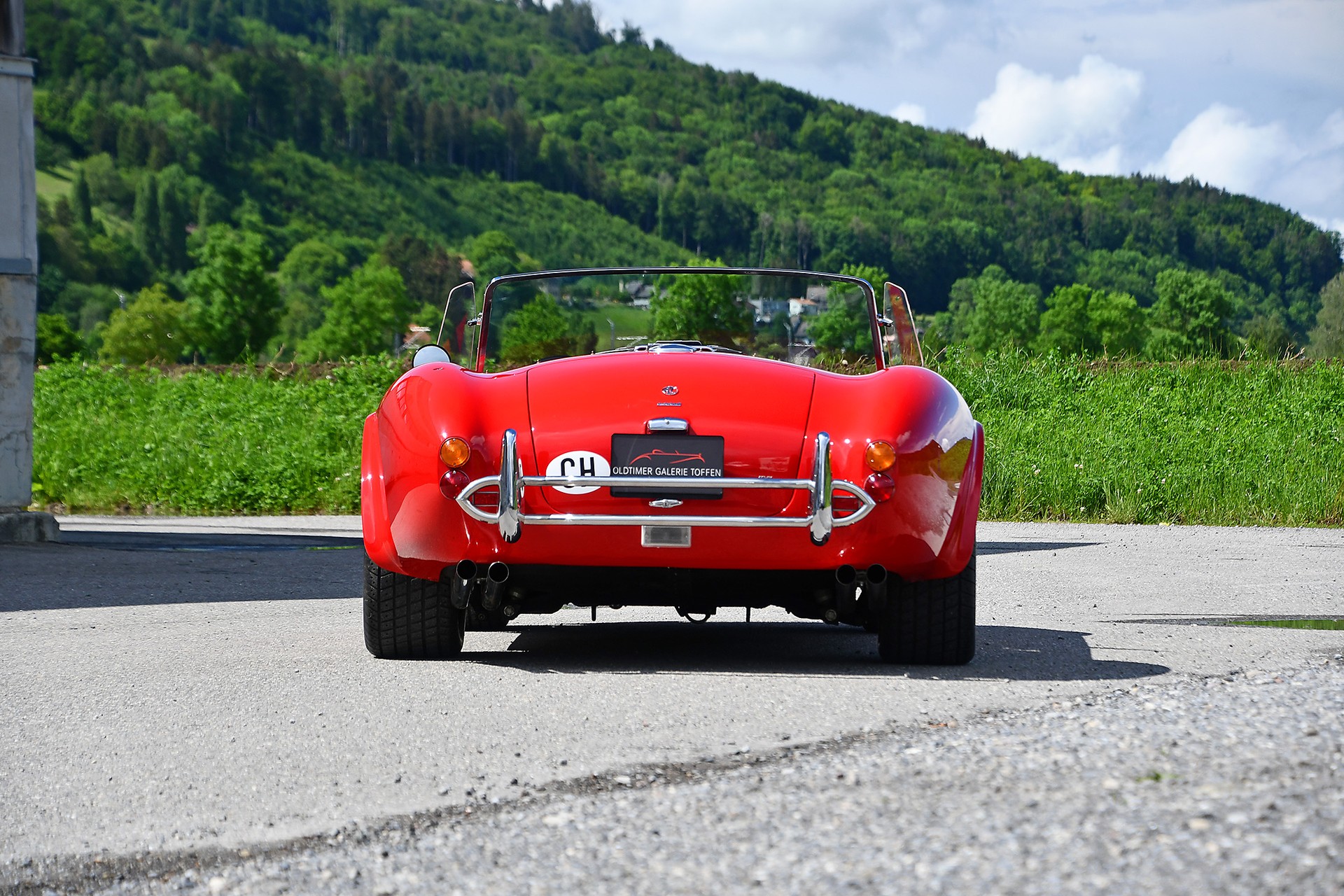 AC Cobra Mk IV "Ausstellungsfahrzeug Genfer Autosalon mit 4900km"-image-11