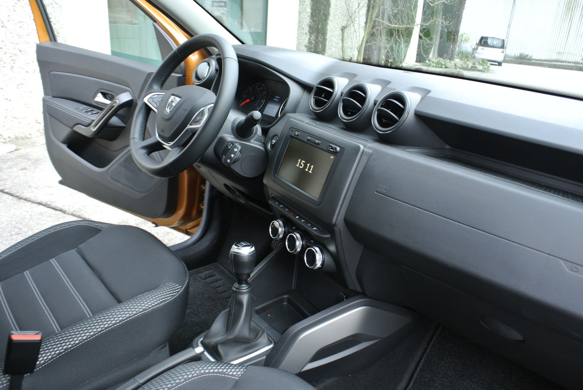 DACIA Duster TCe 150 Prestige 4x4-image-21