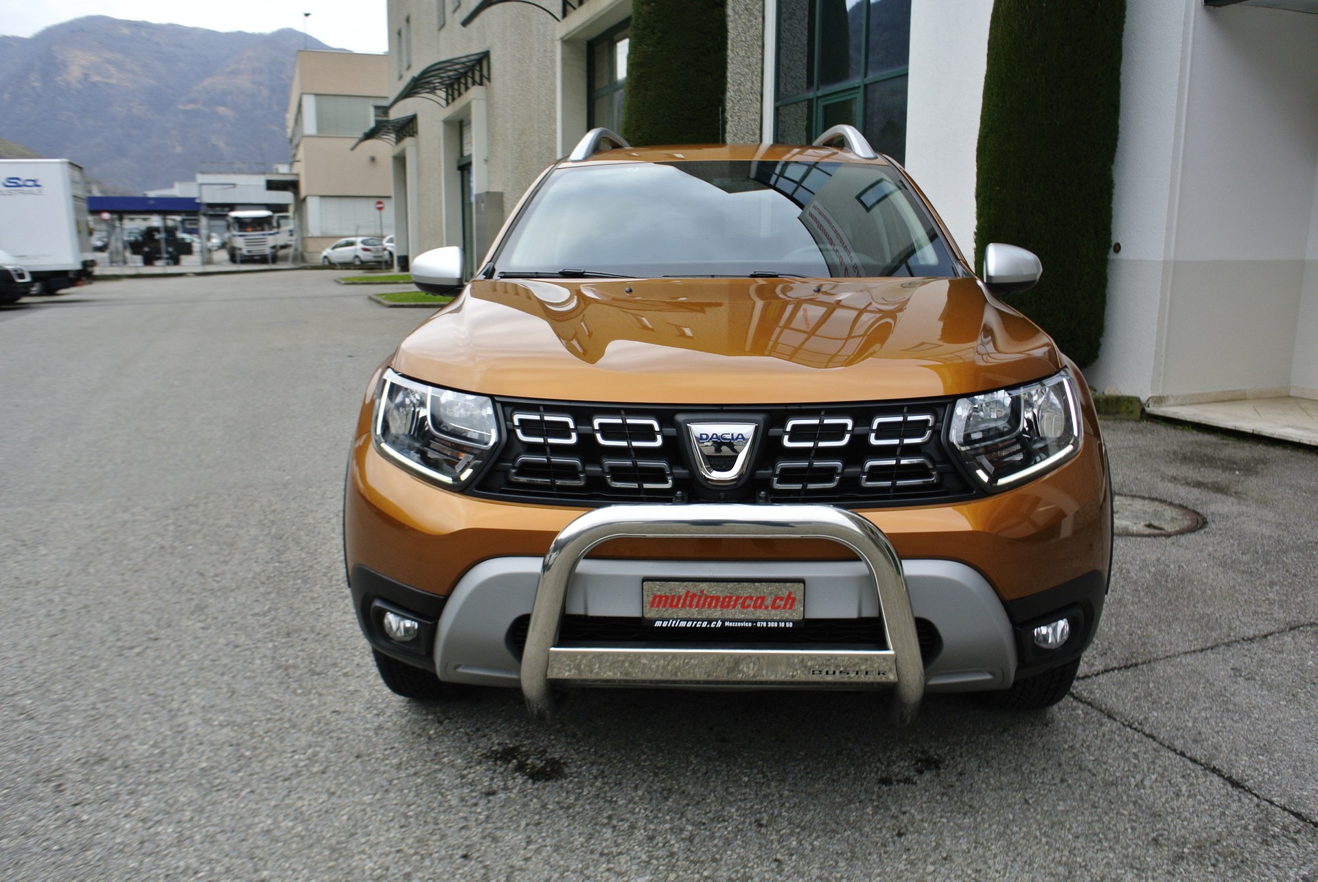 DACIA Duster TCe 150 Prestige 4x4-showroom-element-1