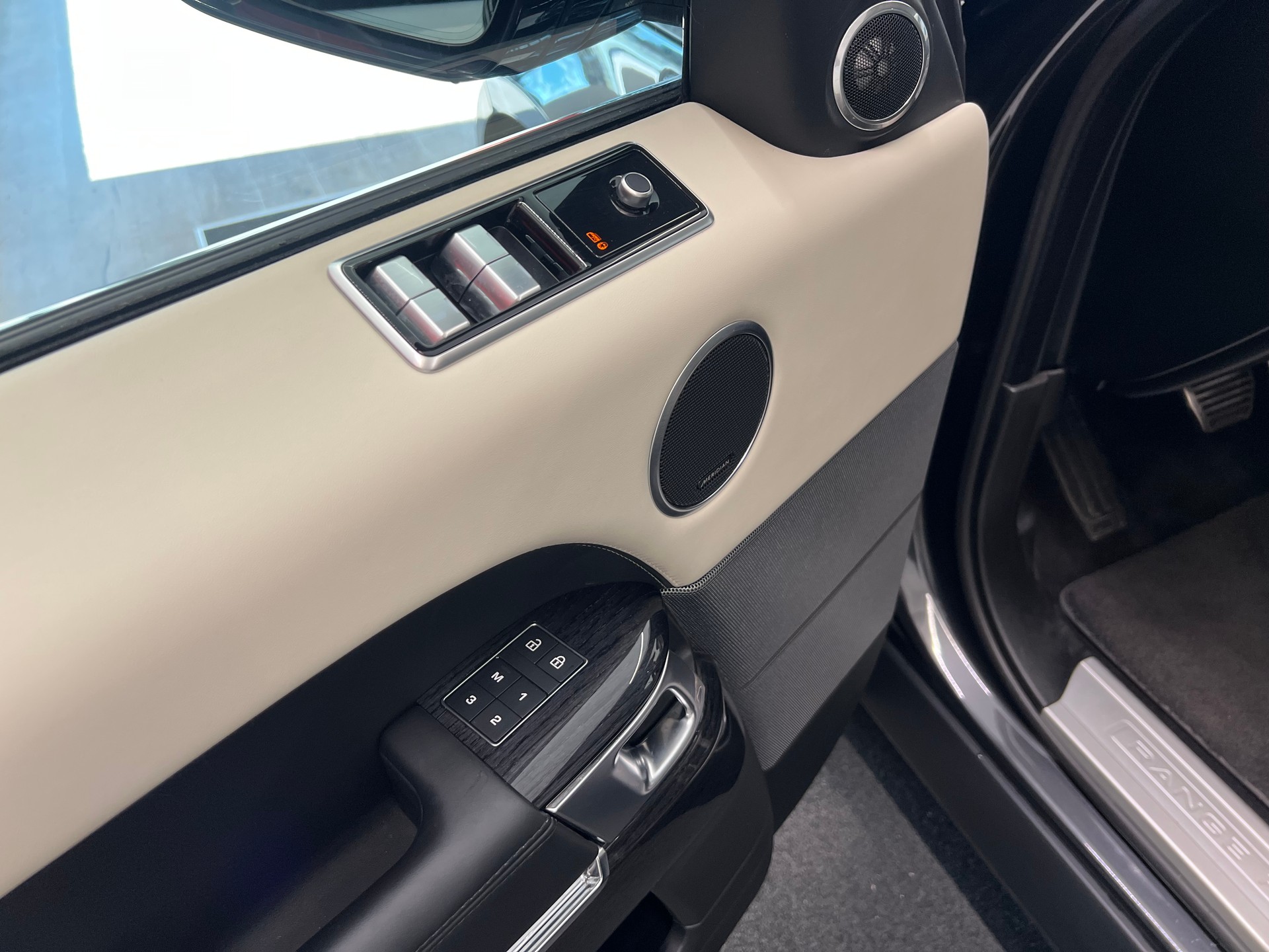 LAND ROVER Range Rover Sport D350 3.0D I6 MHEV AB Dynanic Automatic-image-13