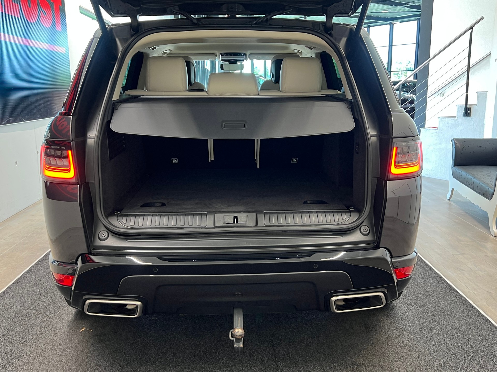 LAND ROVER Range Rover Sport D350 3.0D I6 MHEV AB Dynanic Automatic-image-9
