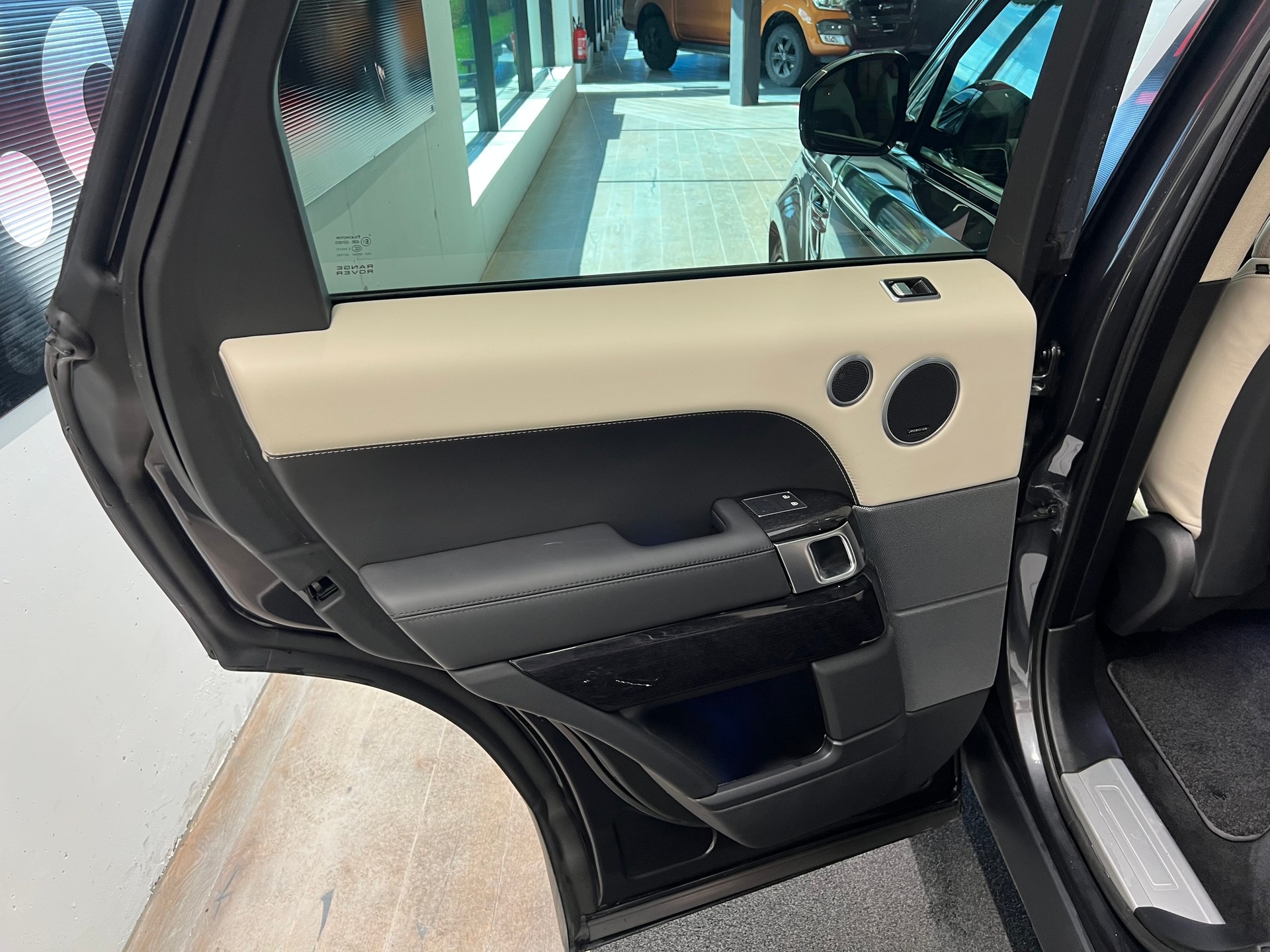 LAND ROVER Range Rover Sport D350 3.0D I6 MHEV AB Dynanic Automatic-image-17