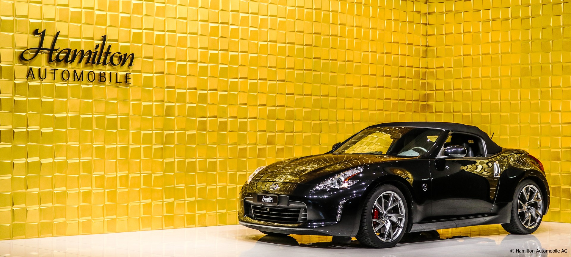 NISSAN 370 Z Roadster Automatic-showroom-element-1