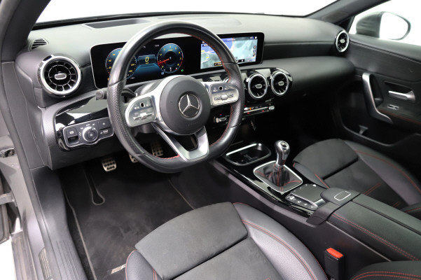 Image MERCEDES-BENZ A-200 A 200 AMG Line