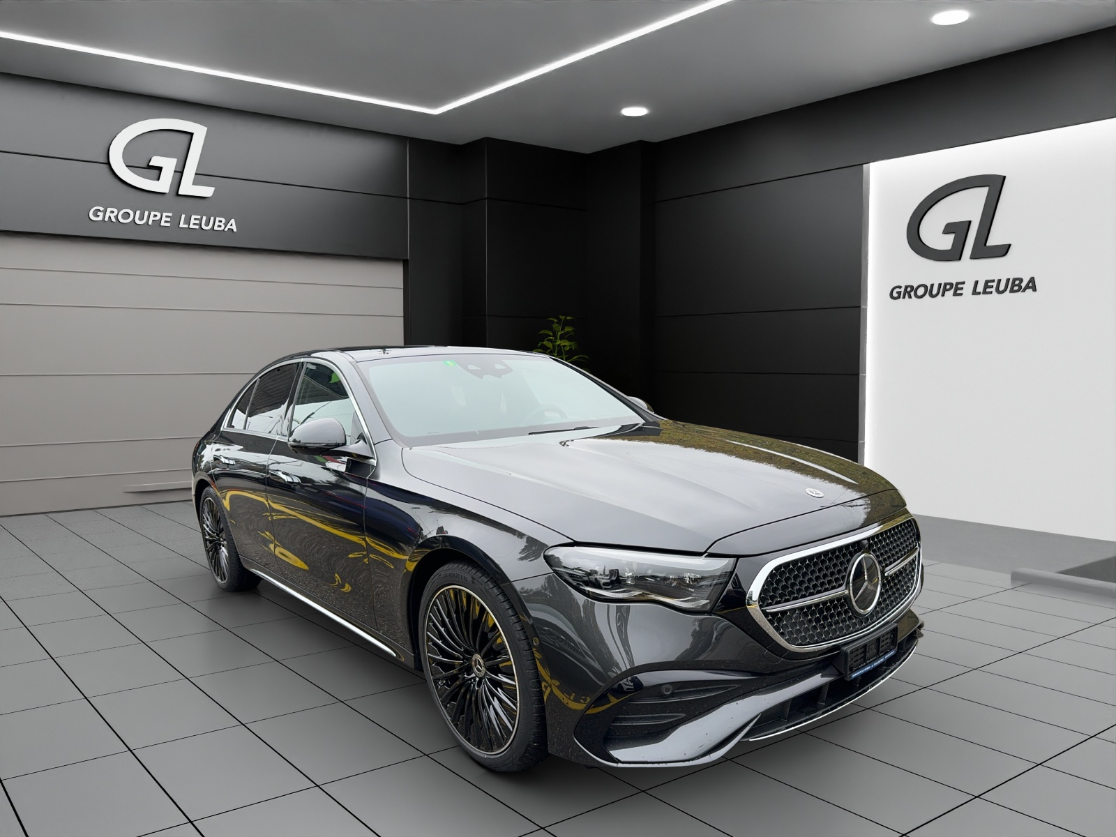 Photo MERCEDES-BENZ E-220 E 220 d 4Matic AMG Line 9G-Tronic