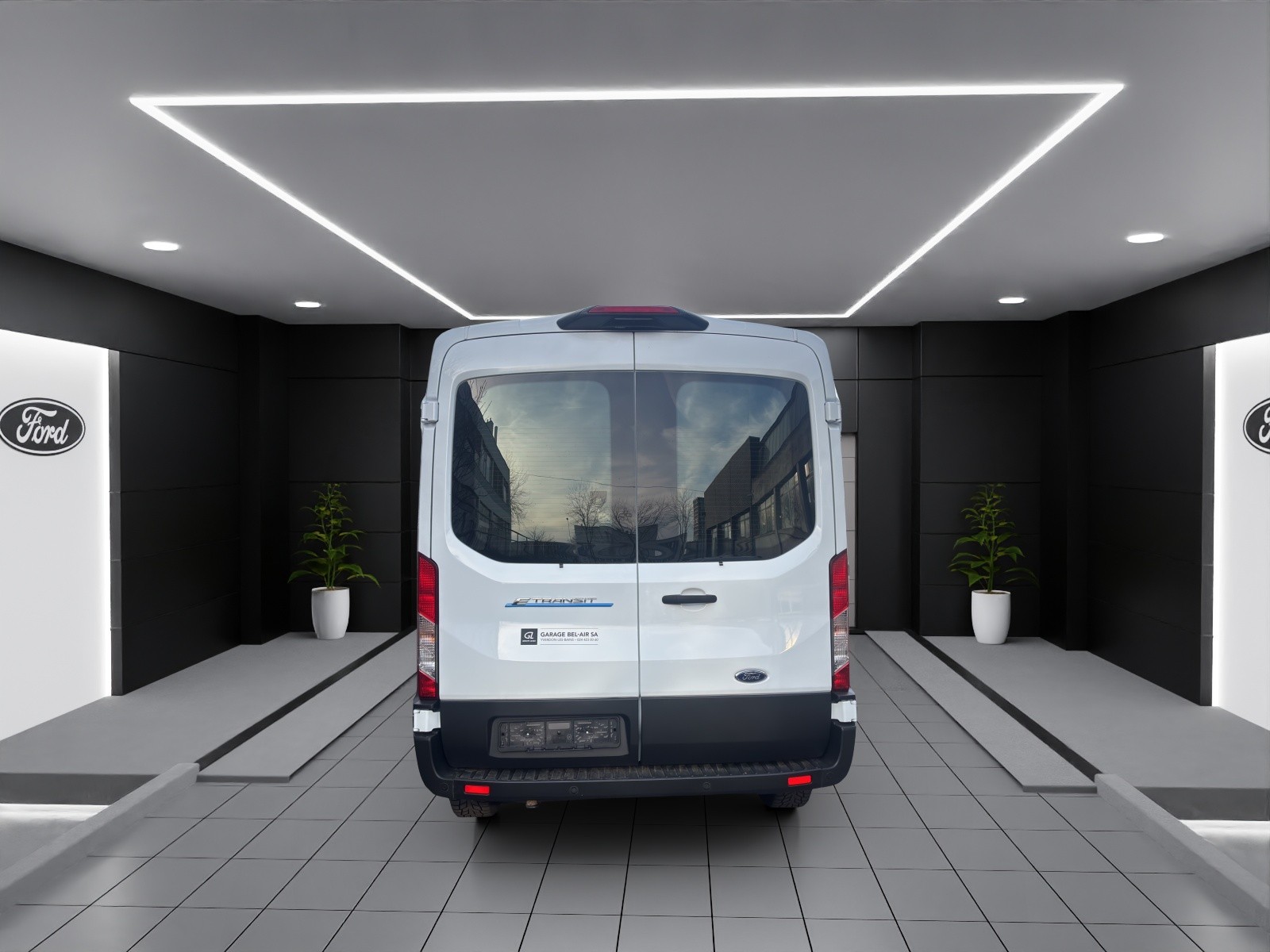 Image FORD TRANSIT E-Transit Van 350 L2 Trend RWD 68kWh 135