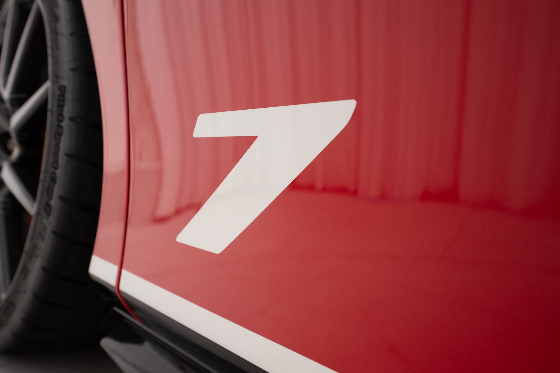 FERRARI 488 Pista Piloti Kimi Räikkönen-image-22