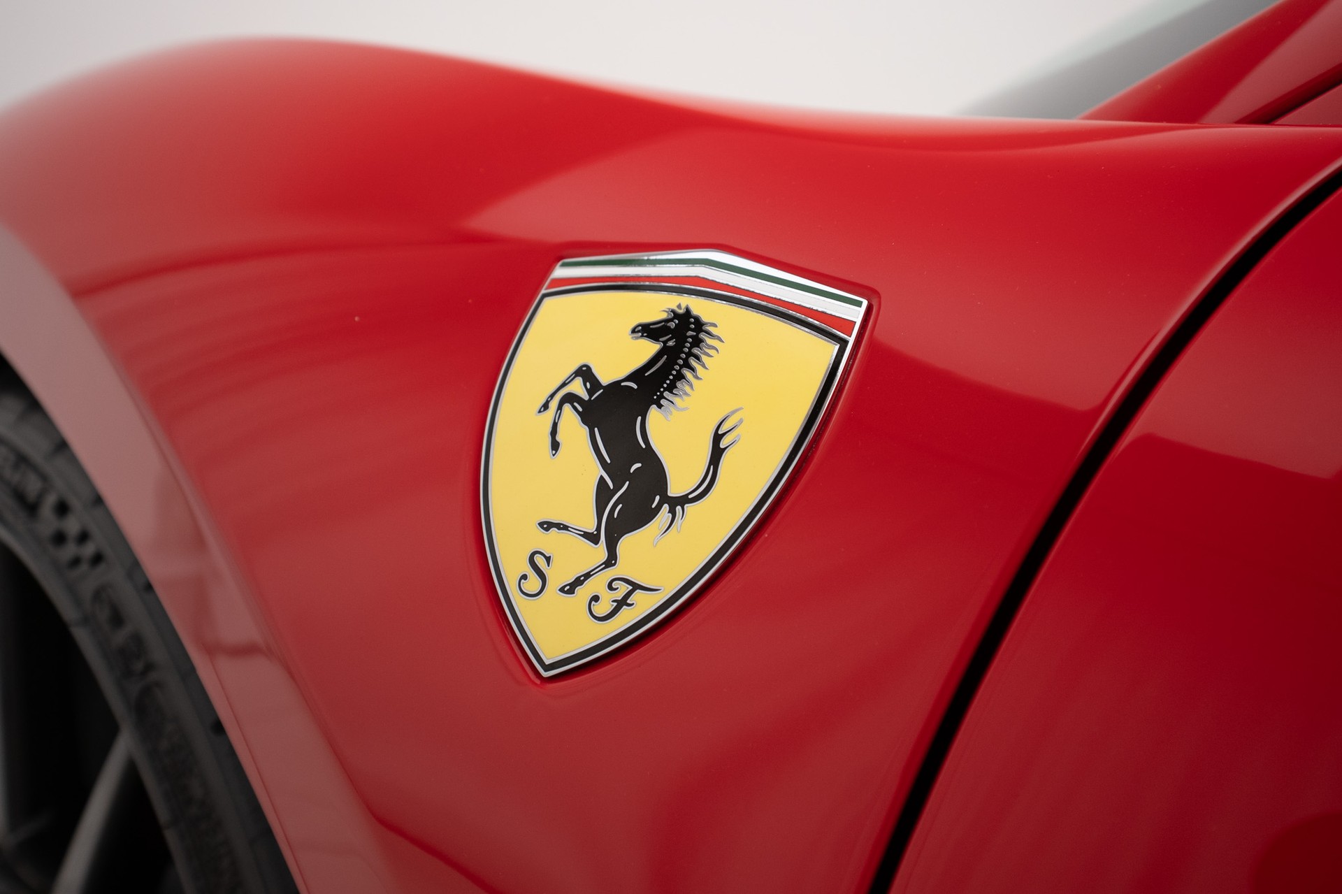 FERRARI 488 Pista Piloti Kimi Räikkönen-image-20