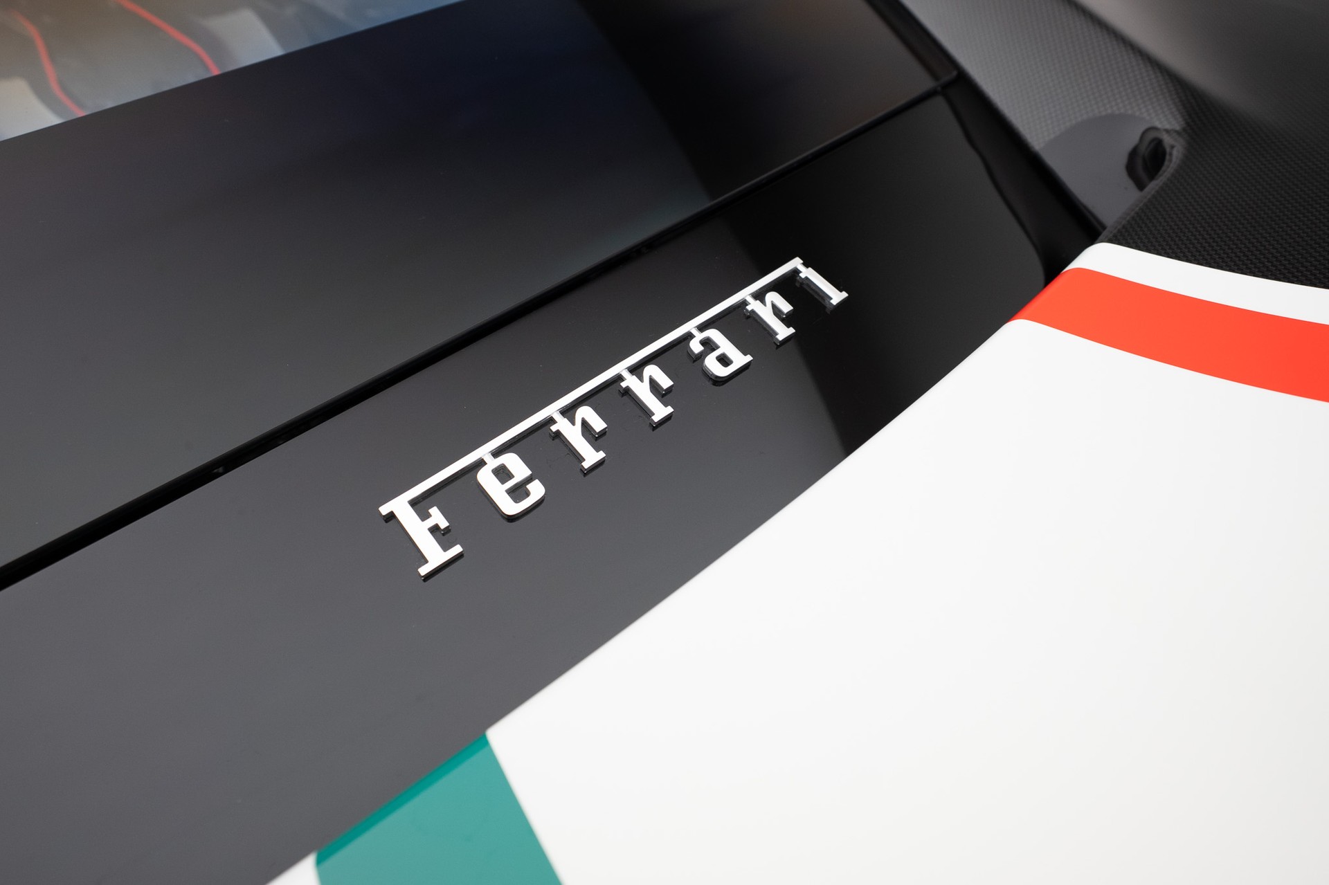 FERRARI 488 Pista Piloti Kimi Räikkönen-image-19
