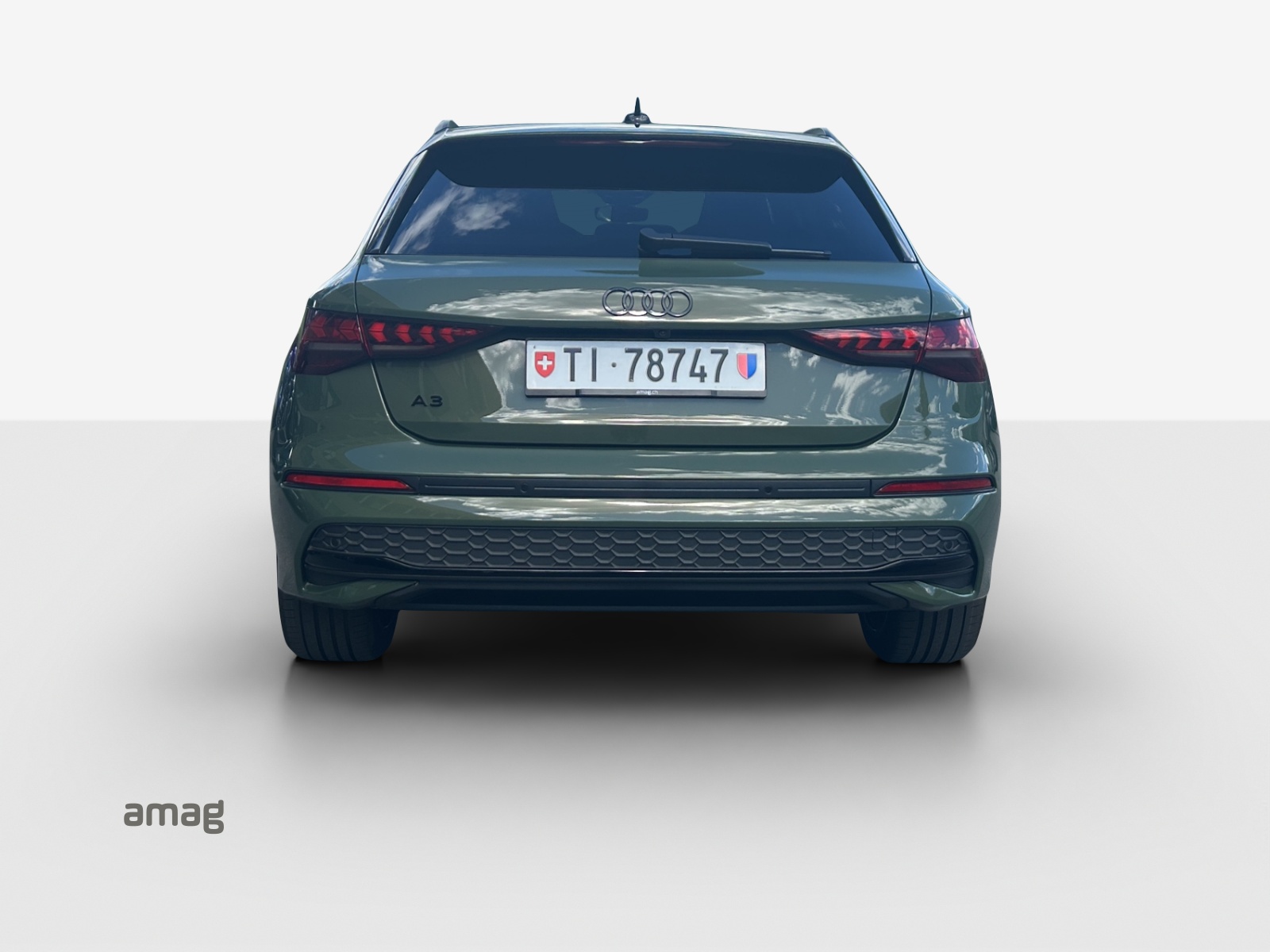 AUDI A3 Sportback 40 TFSI e advanced-showroom-element-3