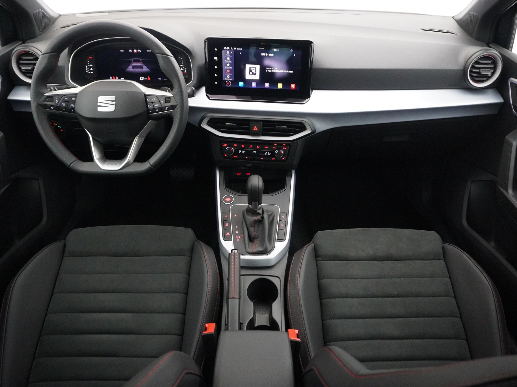 SEAT ARONA 1.5 TSI FR DSG-image-11