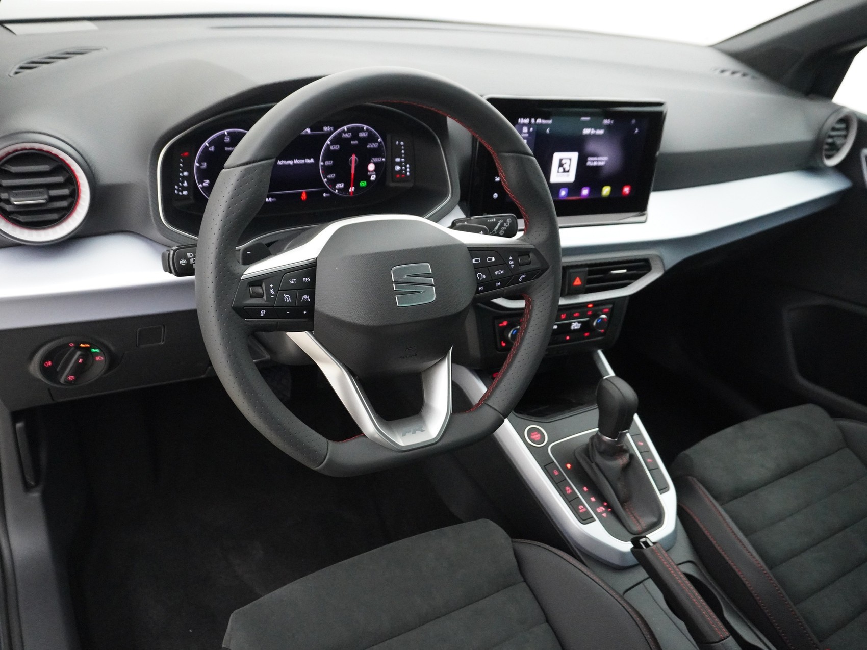 SEAT ARONA 1.5 TSI FR DSG-image-10