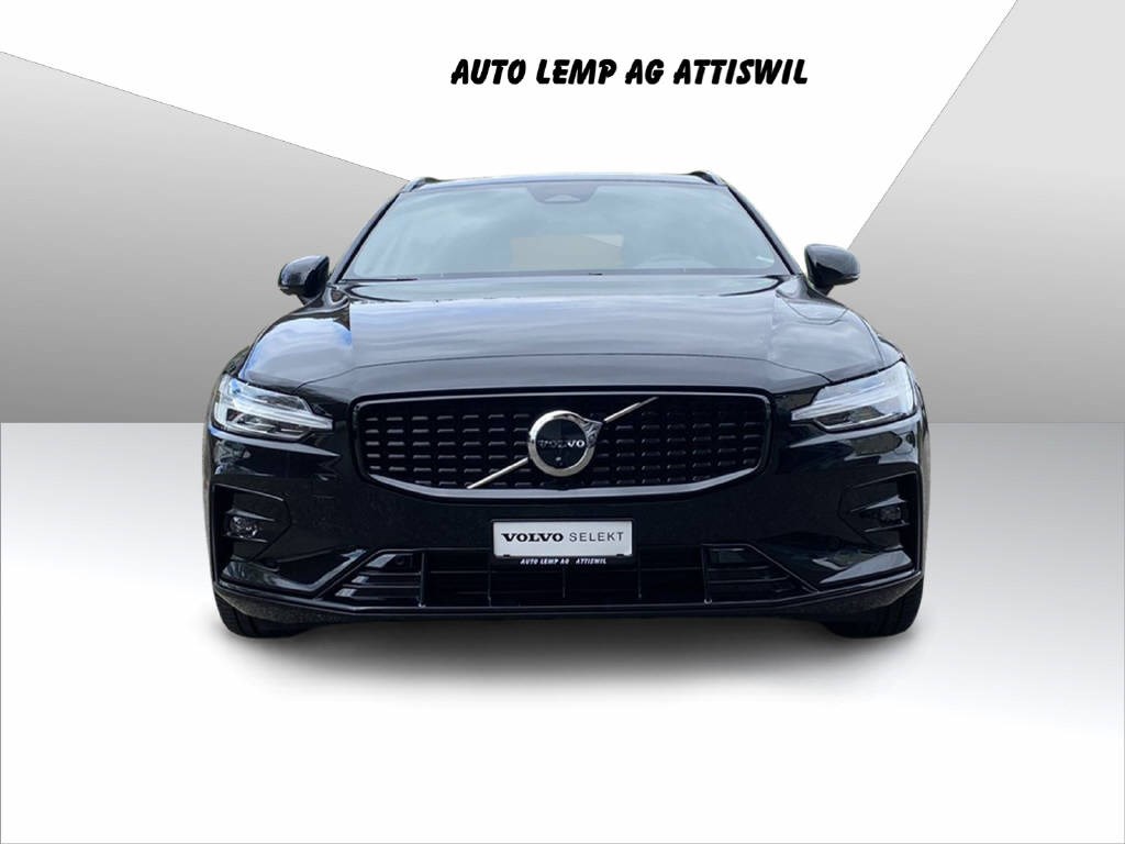 VOLVO V60 2.0 B4 Plus Dark-showroom-element-1