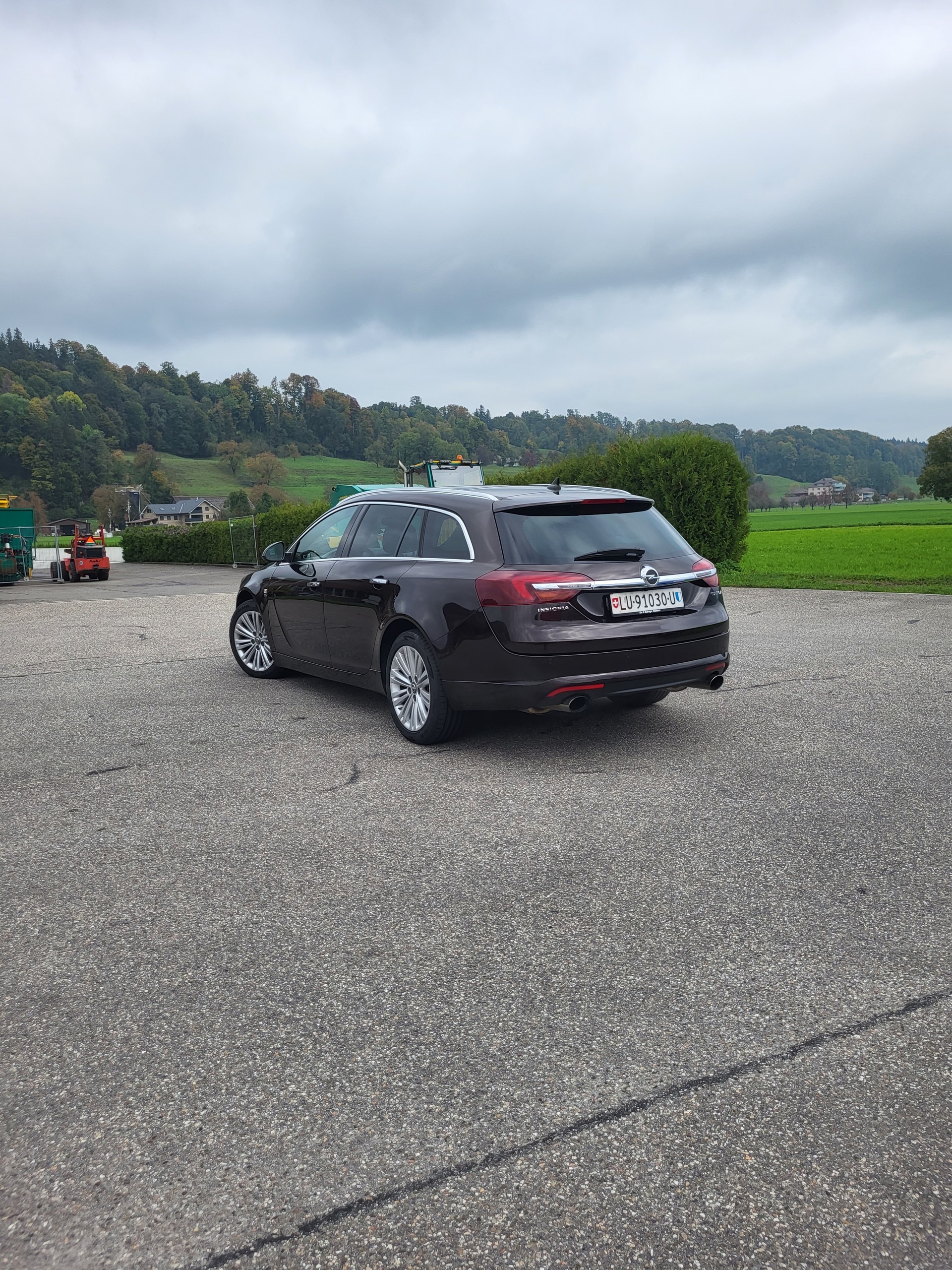 OPEL Insignia ST 2.0 Turbo Cosmo 4WD Aut.-image-4