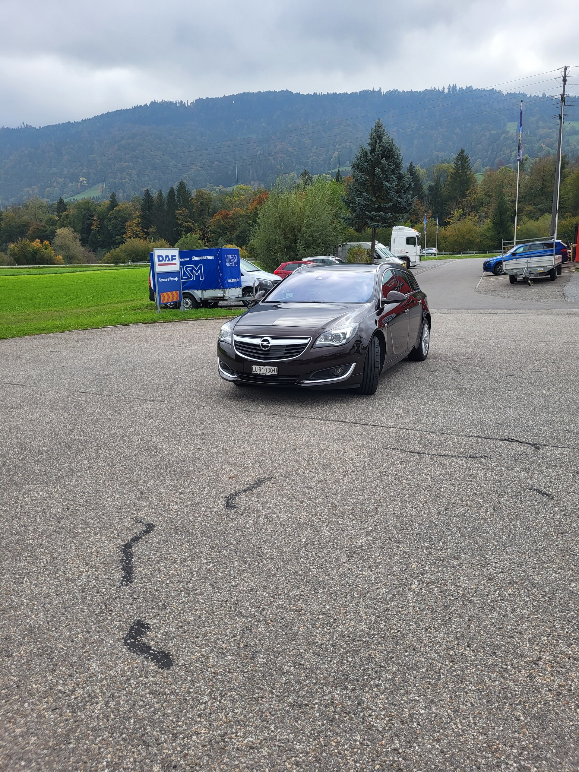 OPEL Insignia ST 2.0 Turbo Cosmo 4WD Aut.-image-6