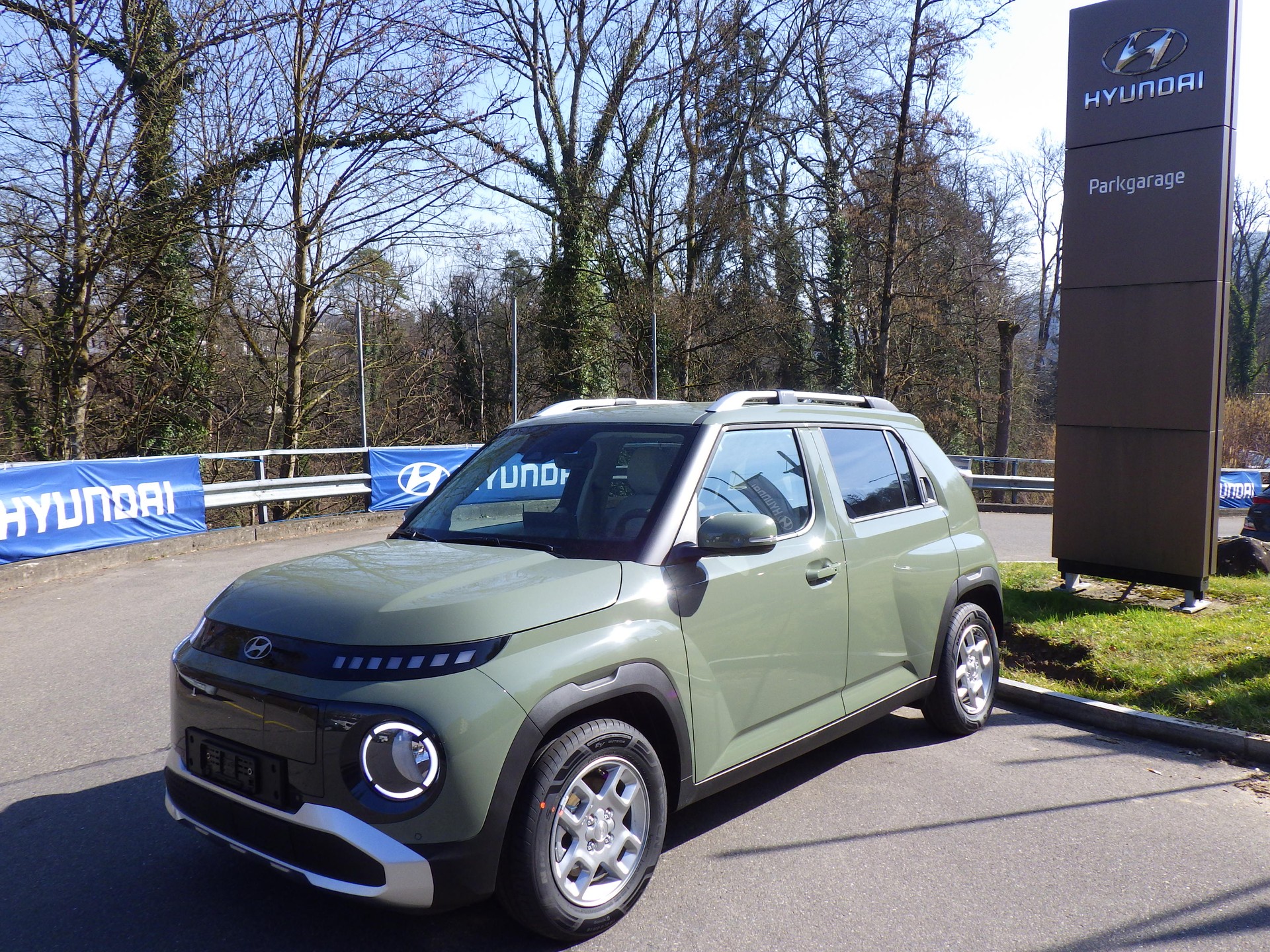 HYUNDAI Inster 49kWh Amplia