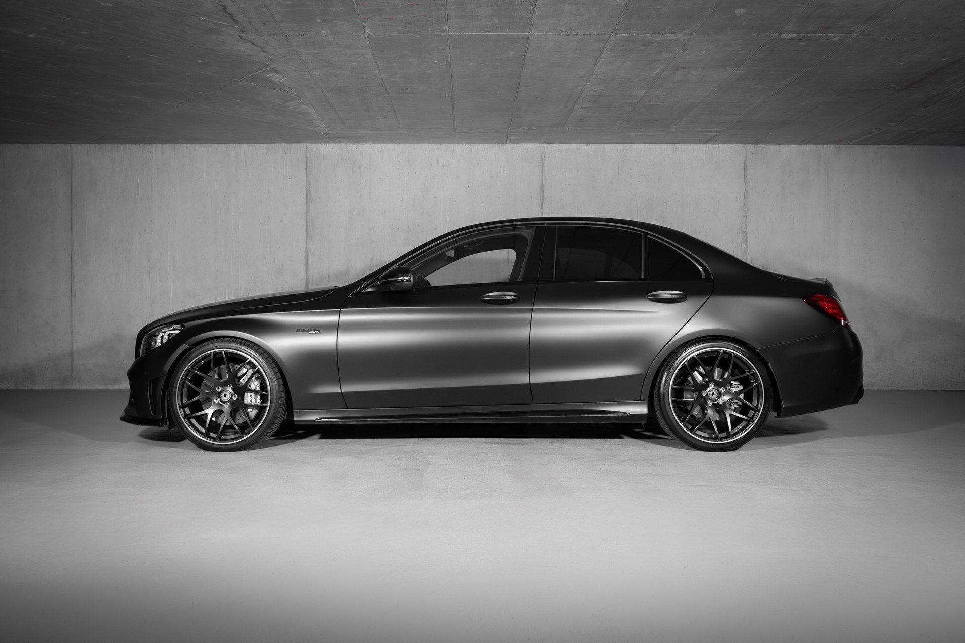 MERCEDES-BENZ C 43 AMG 4Matic Speedshift TCT 9G-showroom-element-2