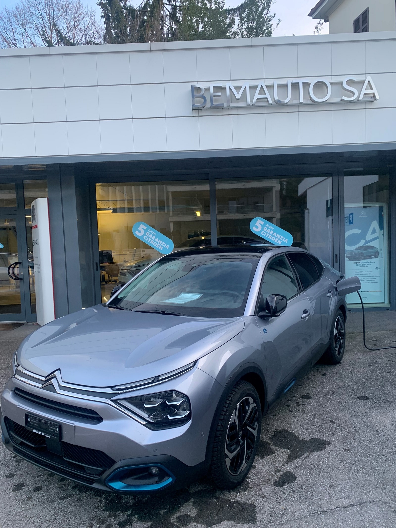 CITROEN C4 X 100 kW Shine Pack-image-0