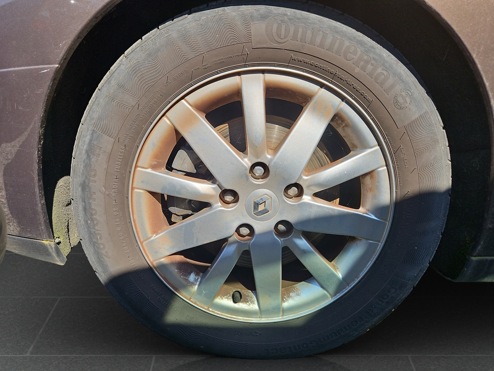 RENAULT Grand Scénic 2.0 16V Dynamique X-Tronic CVT-image-13