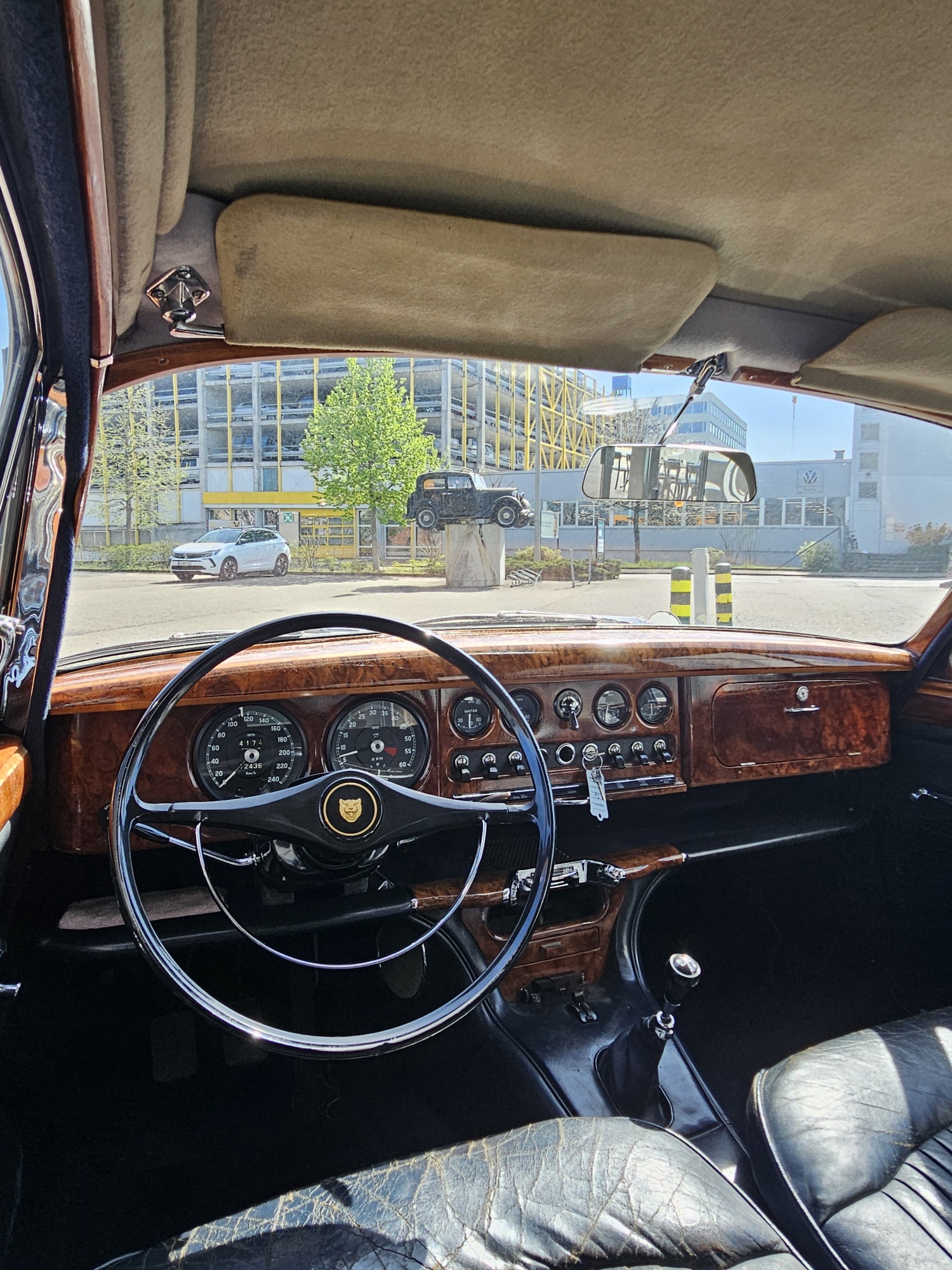 JAGUAR S-TYPE-image-10