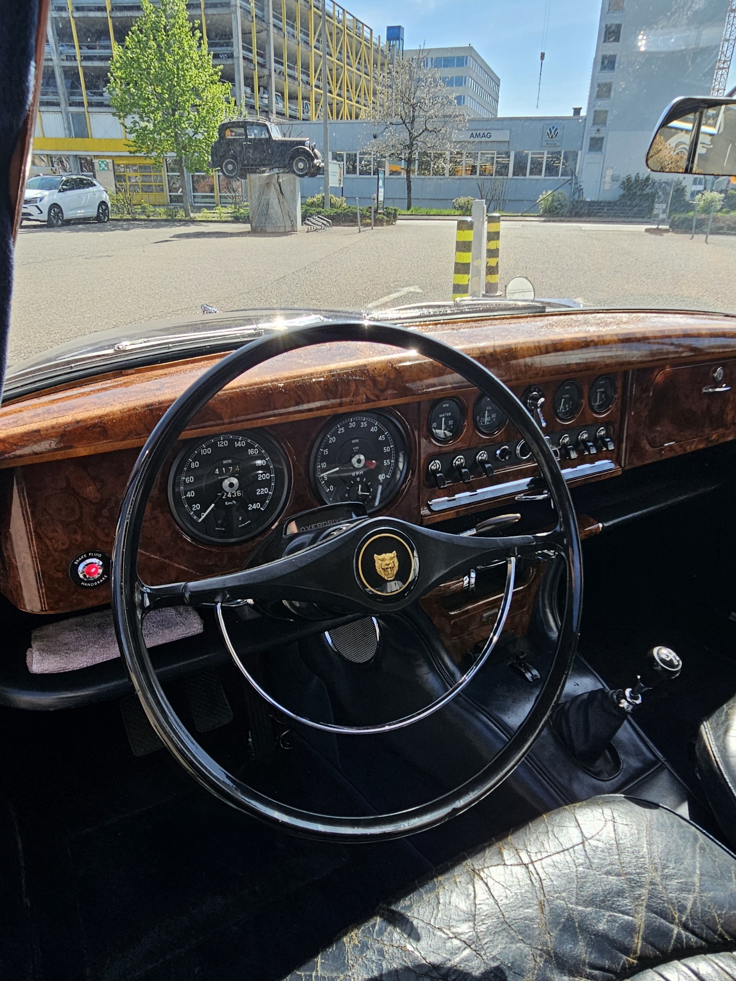 JAGUAR S-TYPE-image-11