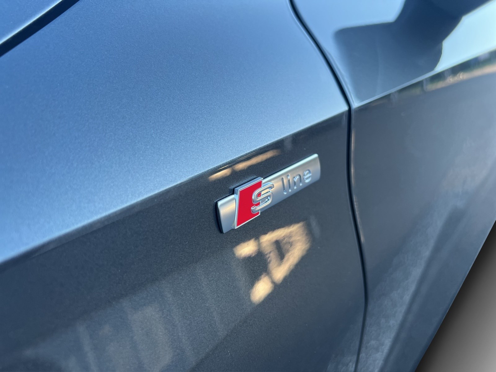 AUDI A3 Sportback 35 TFSI S line Attraction-image-15