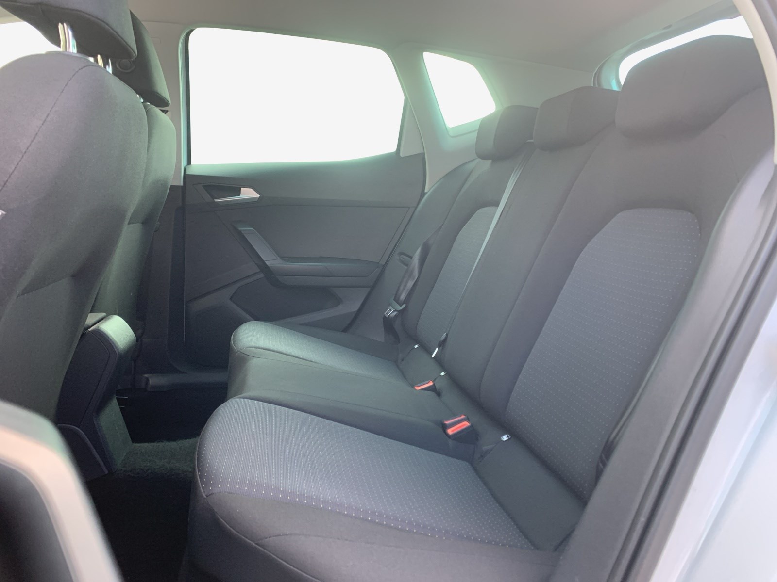 SEAT Arona 1.0 TSI Eco Style DSG-image-11
