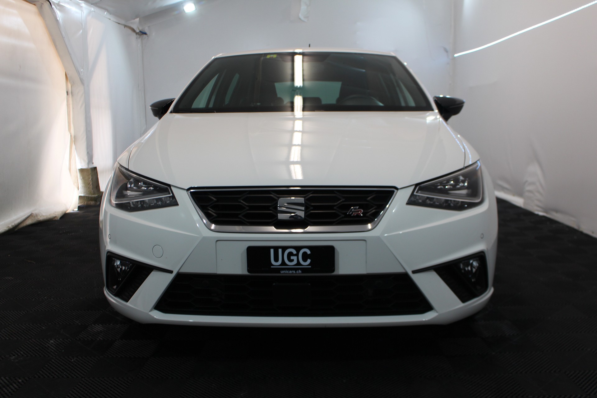 SEAT Ibiza 1.0 TGI CNG Swiss FR-showroom-element-1