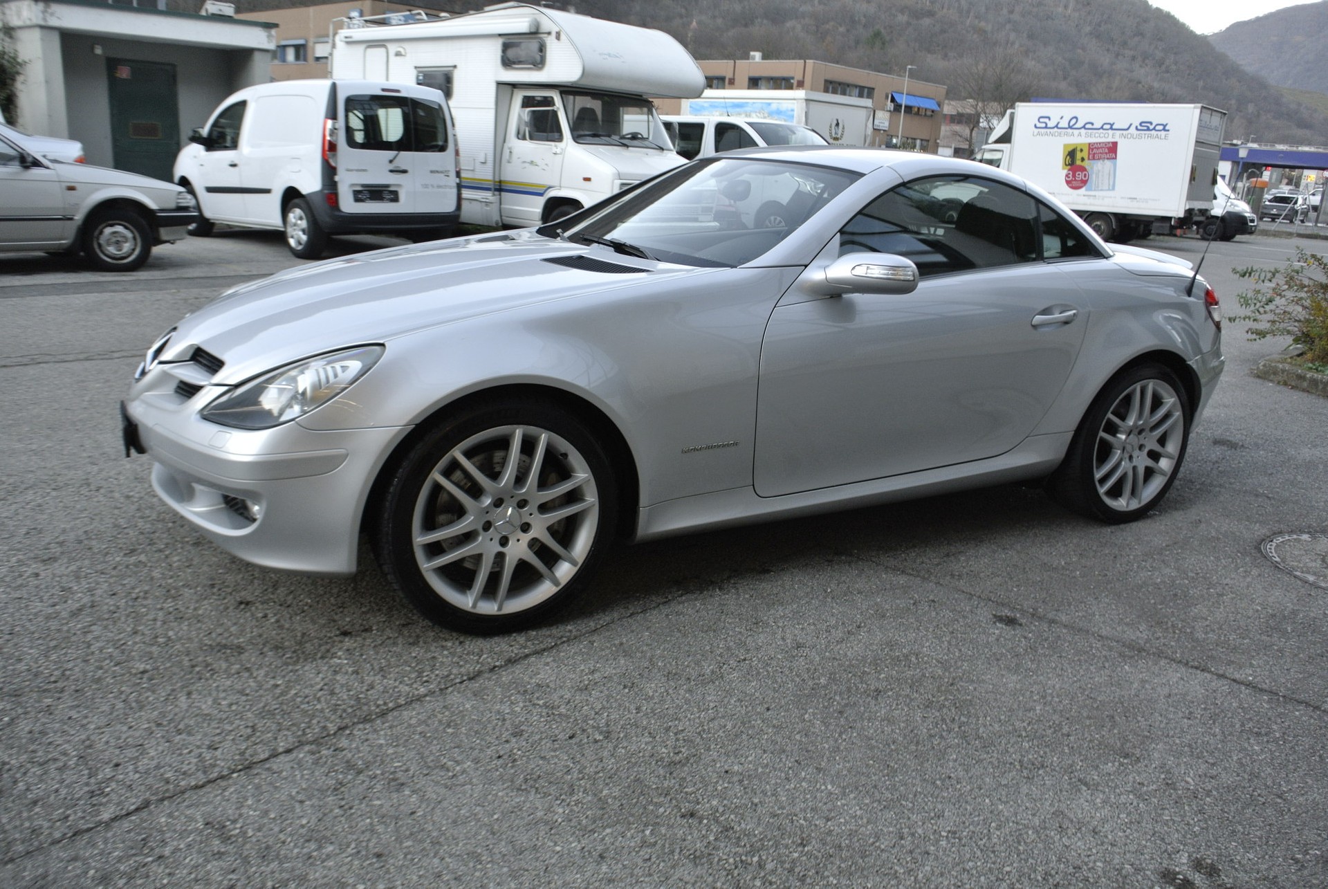 MERCEDES-BENZ SLK 200 Kompressor-showroom-element-2