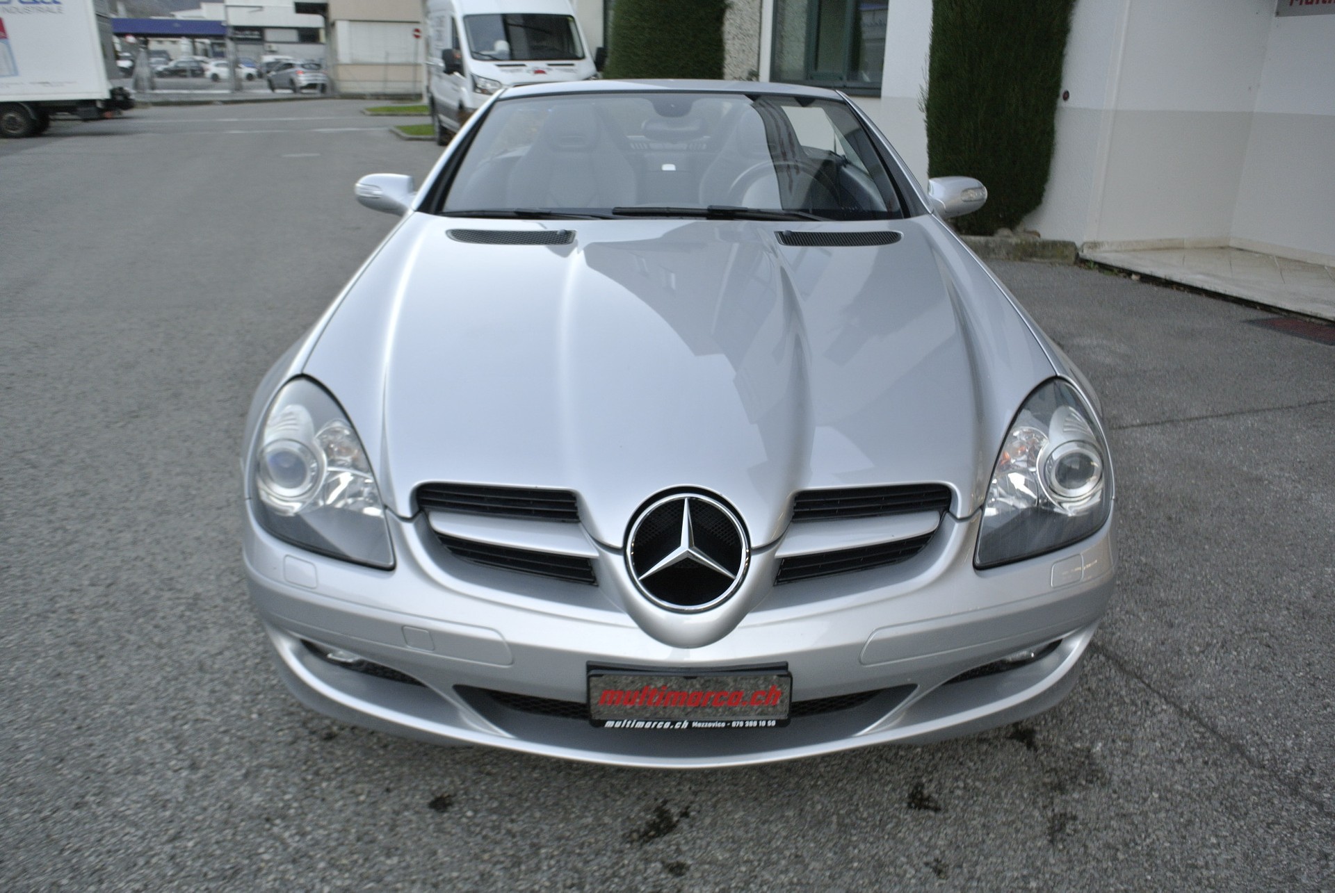 MERCEDES-BENZ SLK 200 Kompressor-image-22