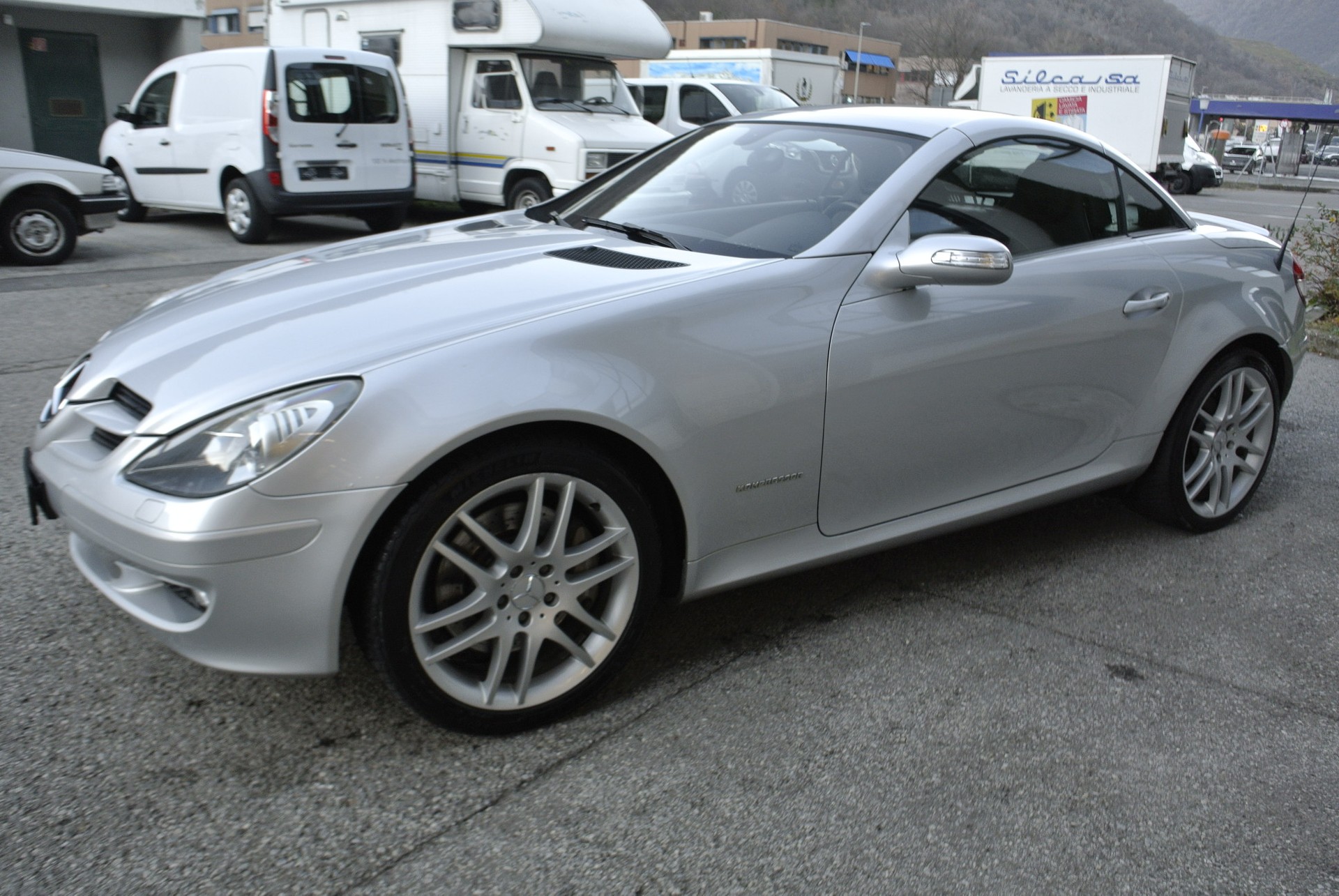 MERCEDES-BENZ SLK 200 Kompressor-showroom-element-3