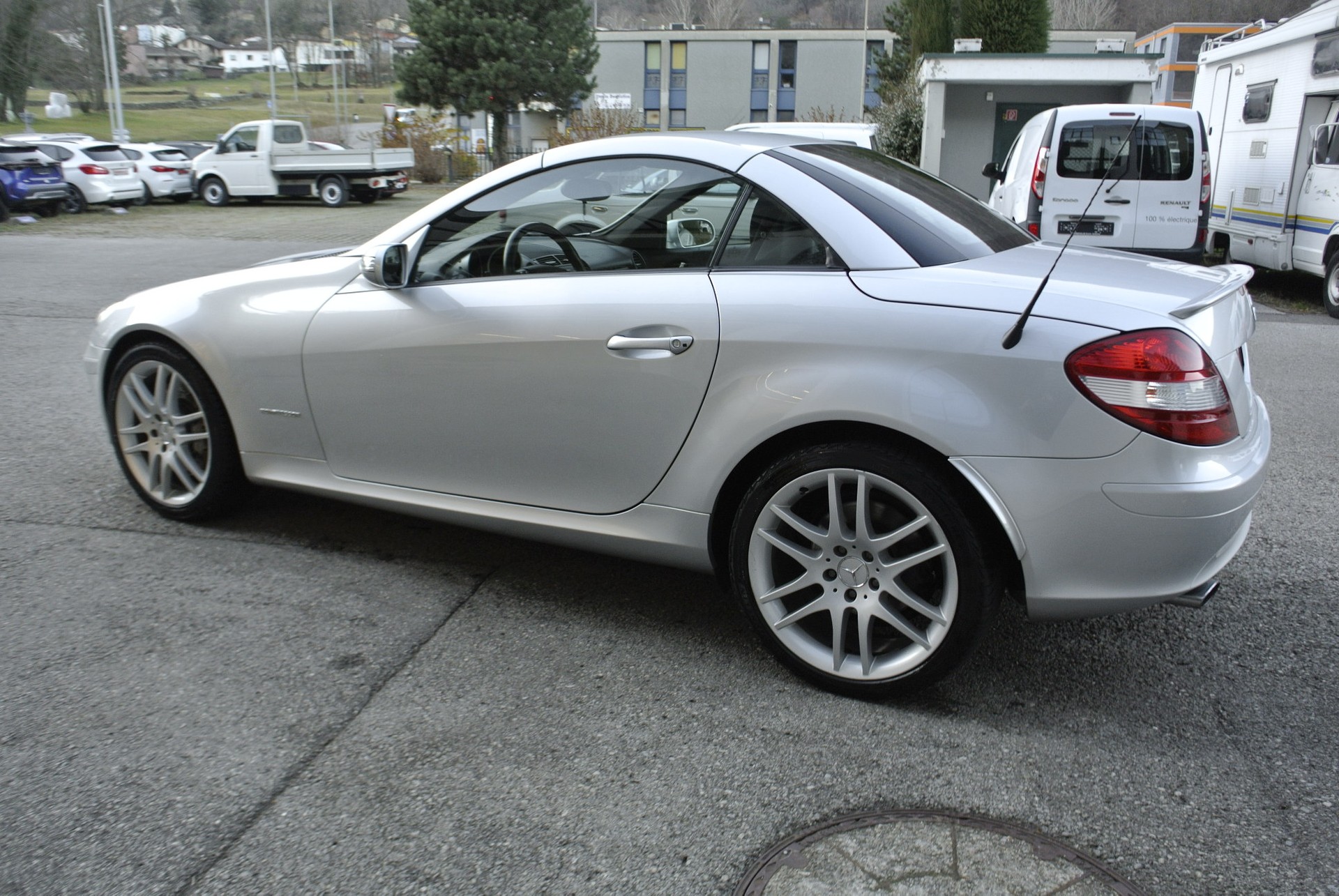 MERCEDES-BENZ SLK 200 Kompressor-image-11
