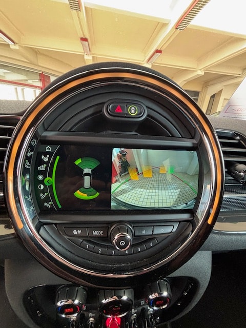 MINI Clubman Cooper John Cooper Works ALL4 Steptronic-image-3