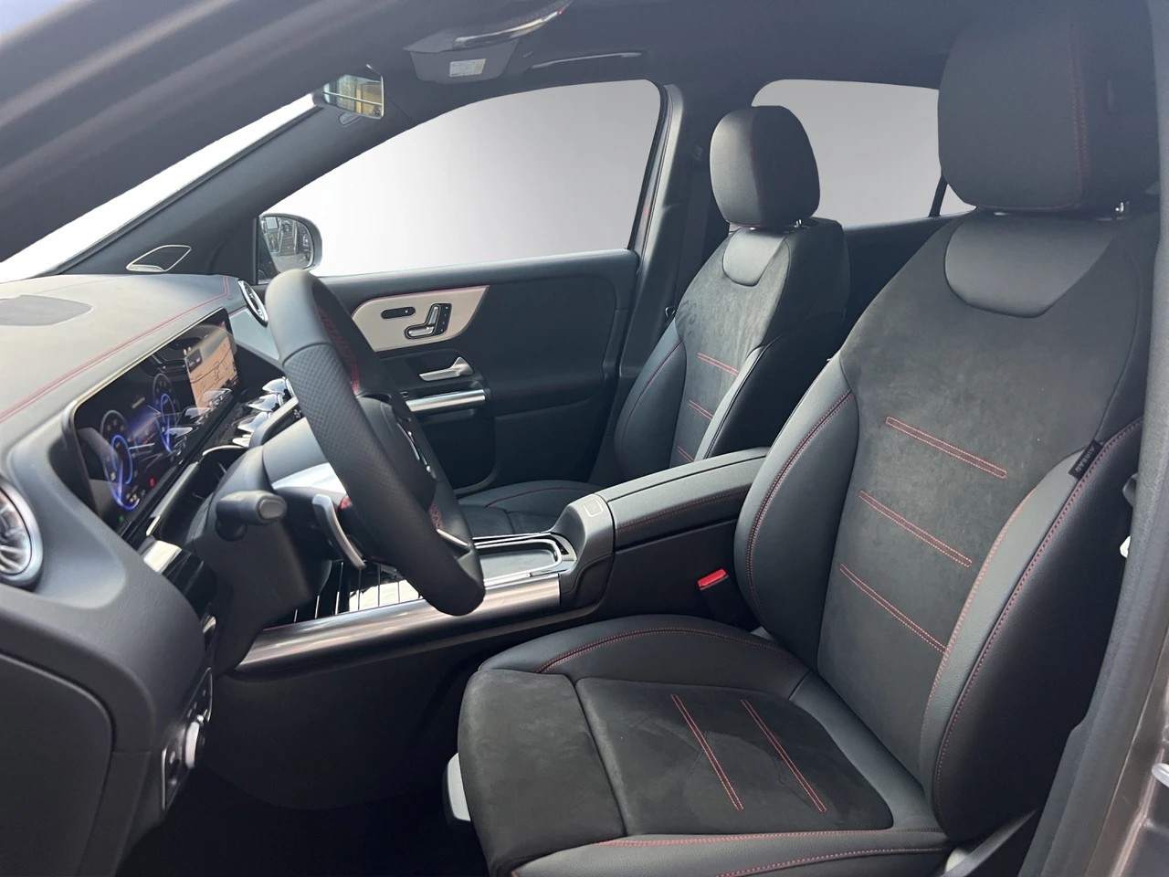 Image MERCEDES-BENZ EQA-350 EQA 350 66,5 kWh 4Matic Excellence