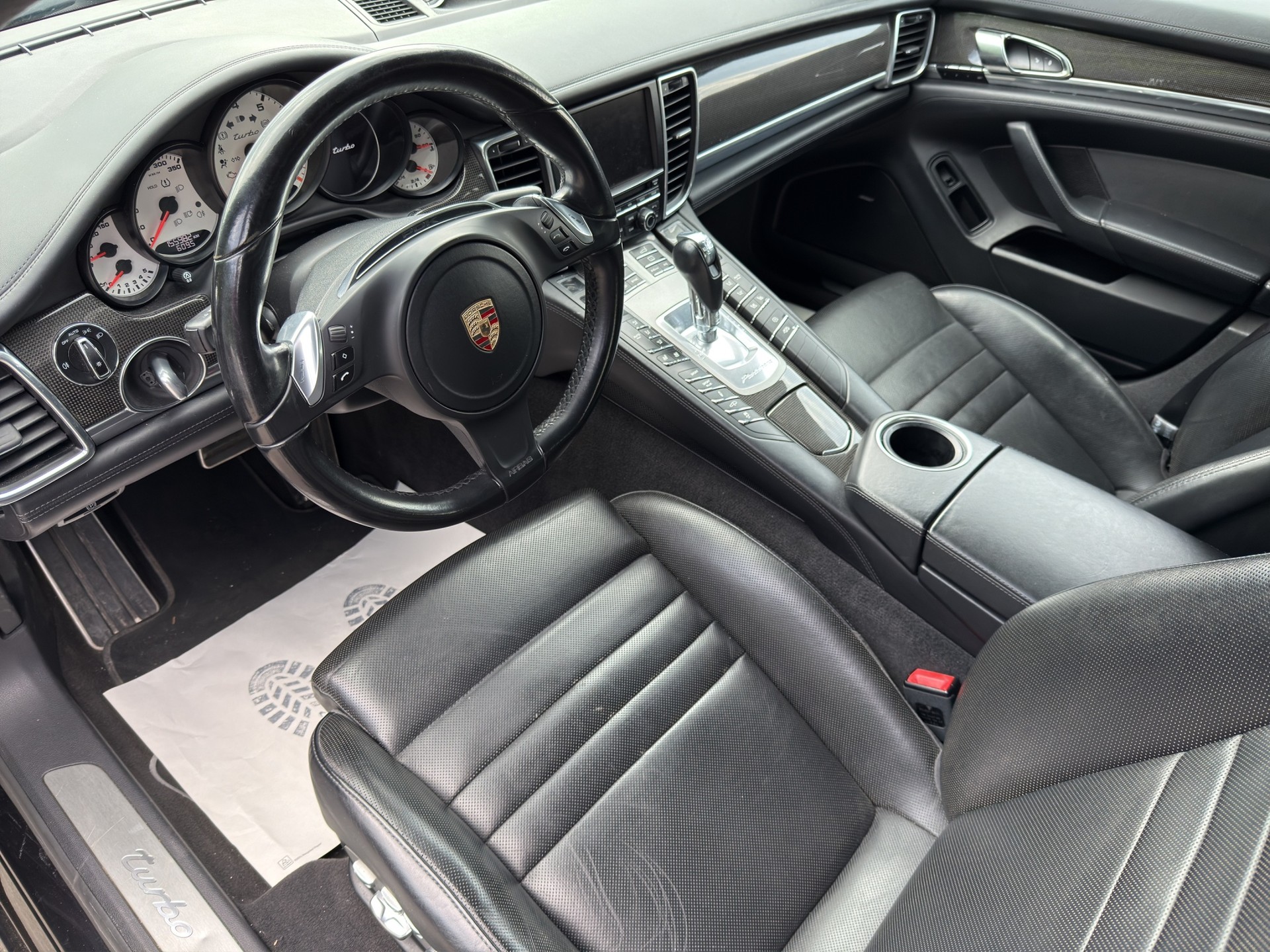 PORSCHE Panamera Turbo 4.8 PDK-image-7