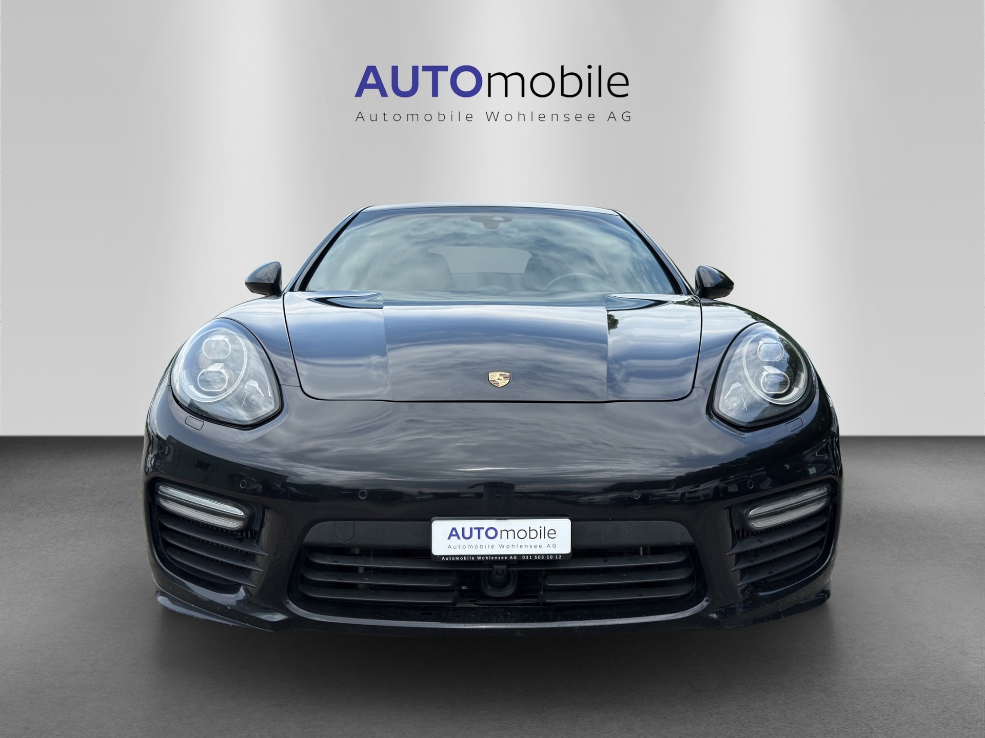 PORSCHE Panamera Turbo 4.8 PDK-showroom-element-2