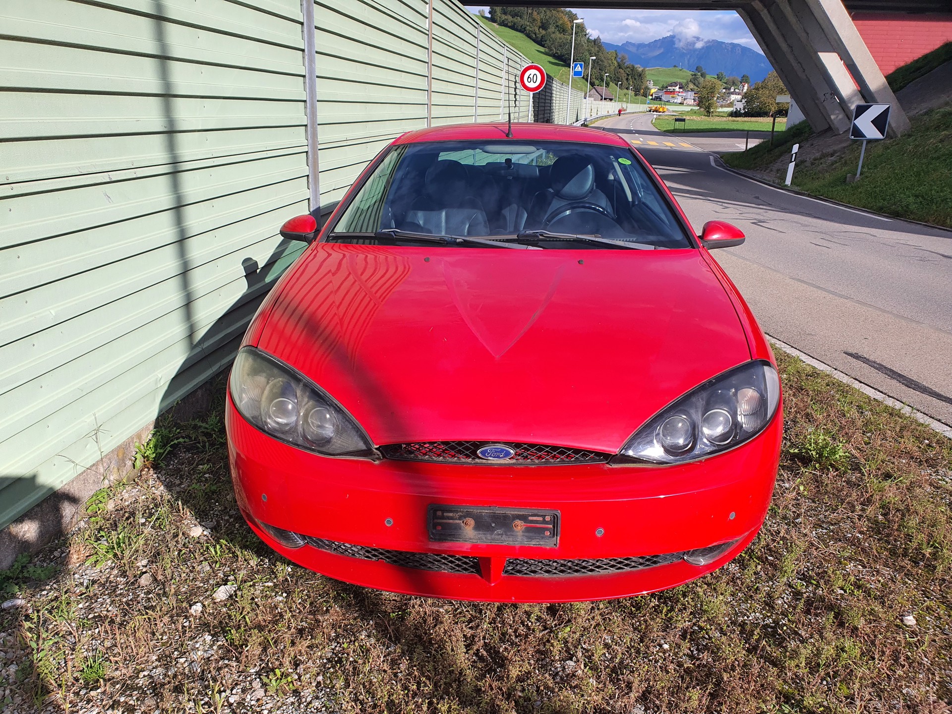 FORD Cougar 2.5i V6 24V-showroom-element-3