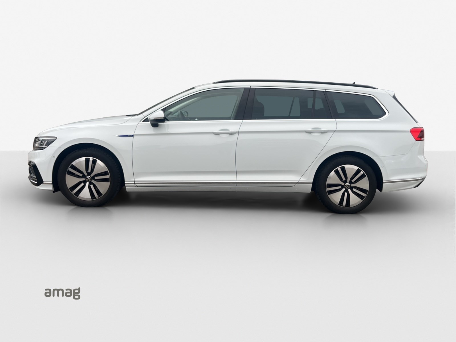 VW Passat Variant 1.4 TSI GTE Hybrid DSG-showroom-element-1