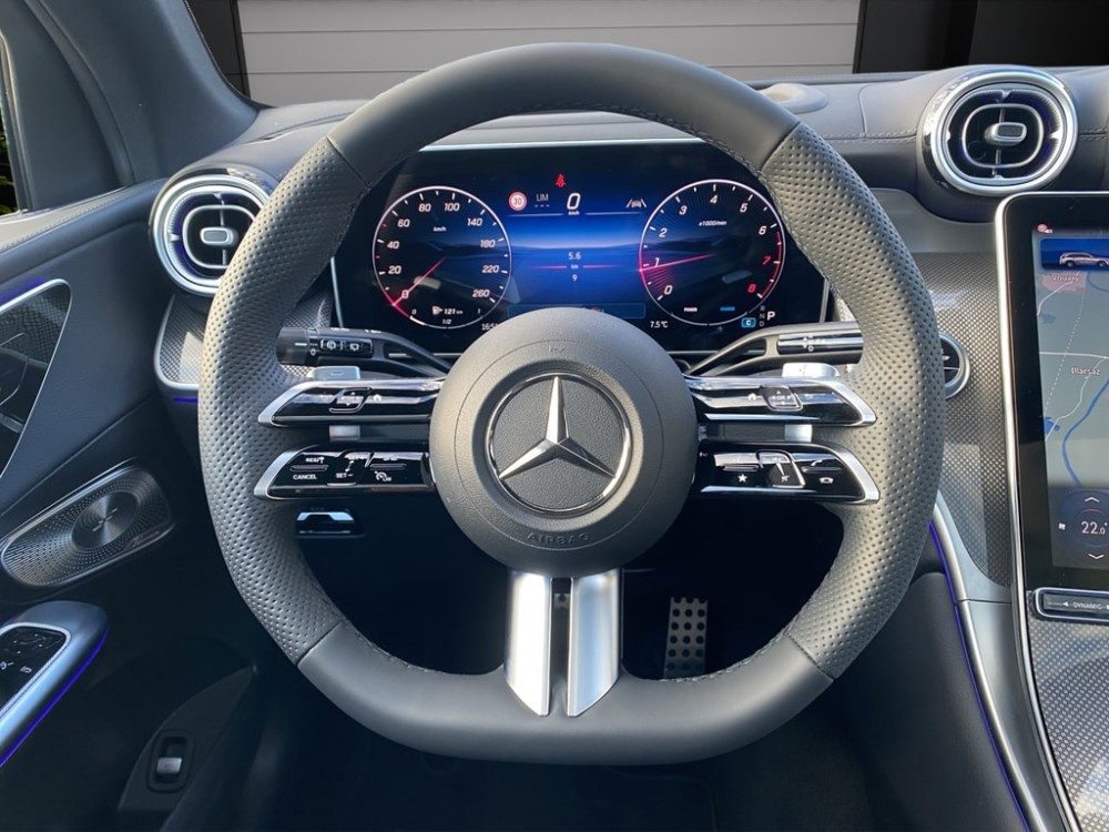 Image MERCEDES-BENZ GLC-400 GLC 400 e 4Matic EQ Star 9G-Tronic